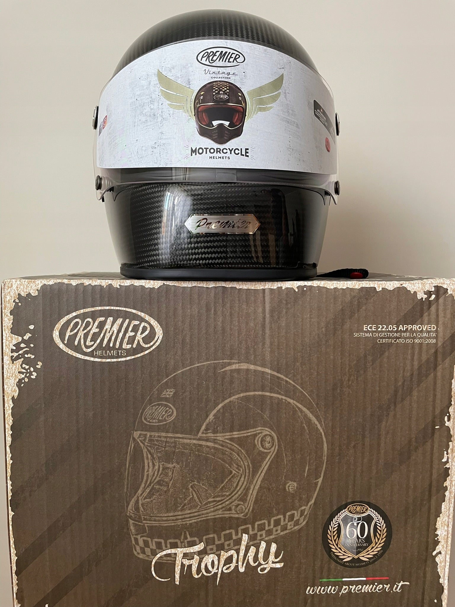 Premier Helmets TROPHY CARBON S motorcycle helmet