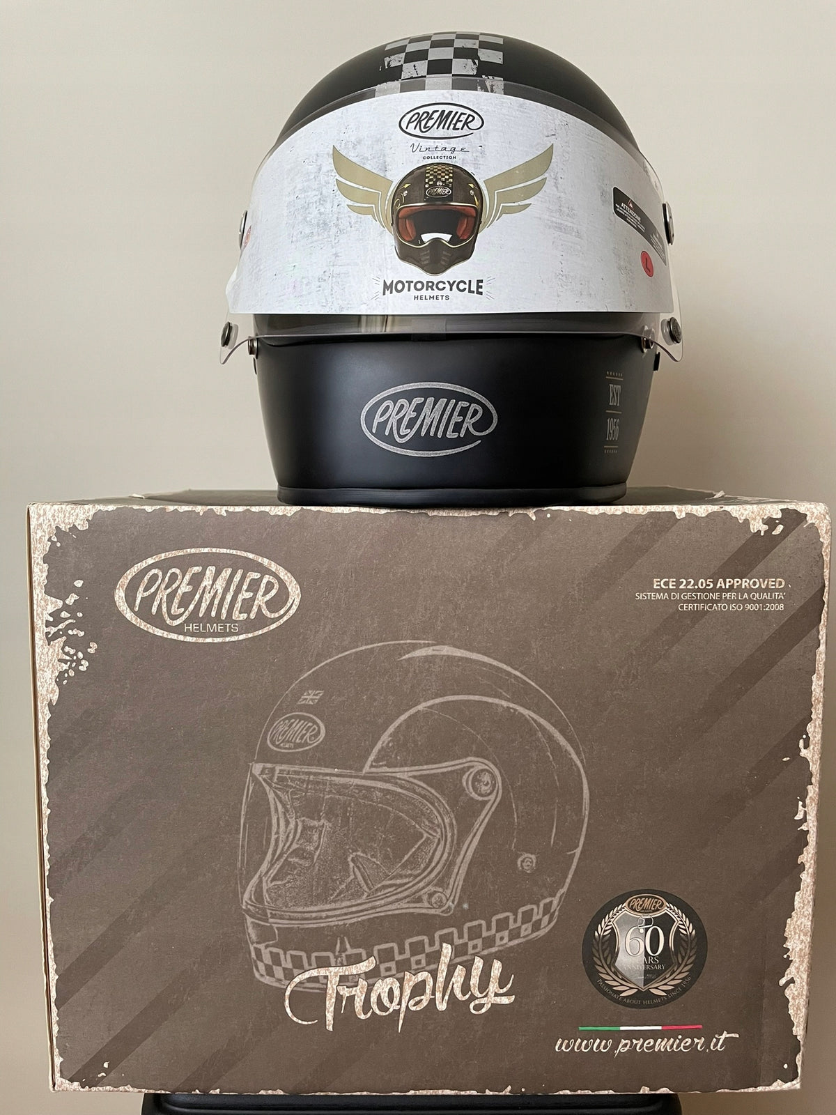 Premier Helmets TROPHY SPEED DEMON 9 BM L motorcycle helmet Manufacturer's catalog number APINTTRROFIBSD9000L