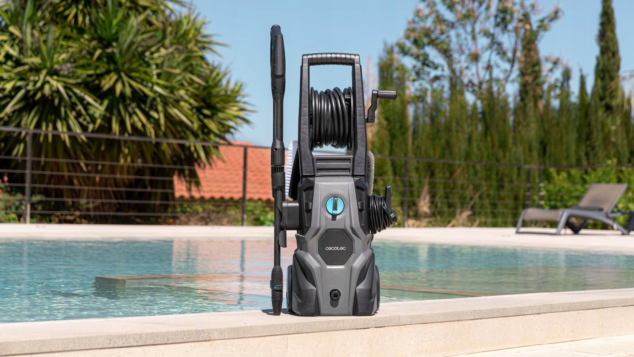 Pressure Washer HydroBoost 2000 Car&Garden Pro Cecotec 2000W Black Batteries included no