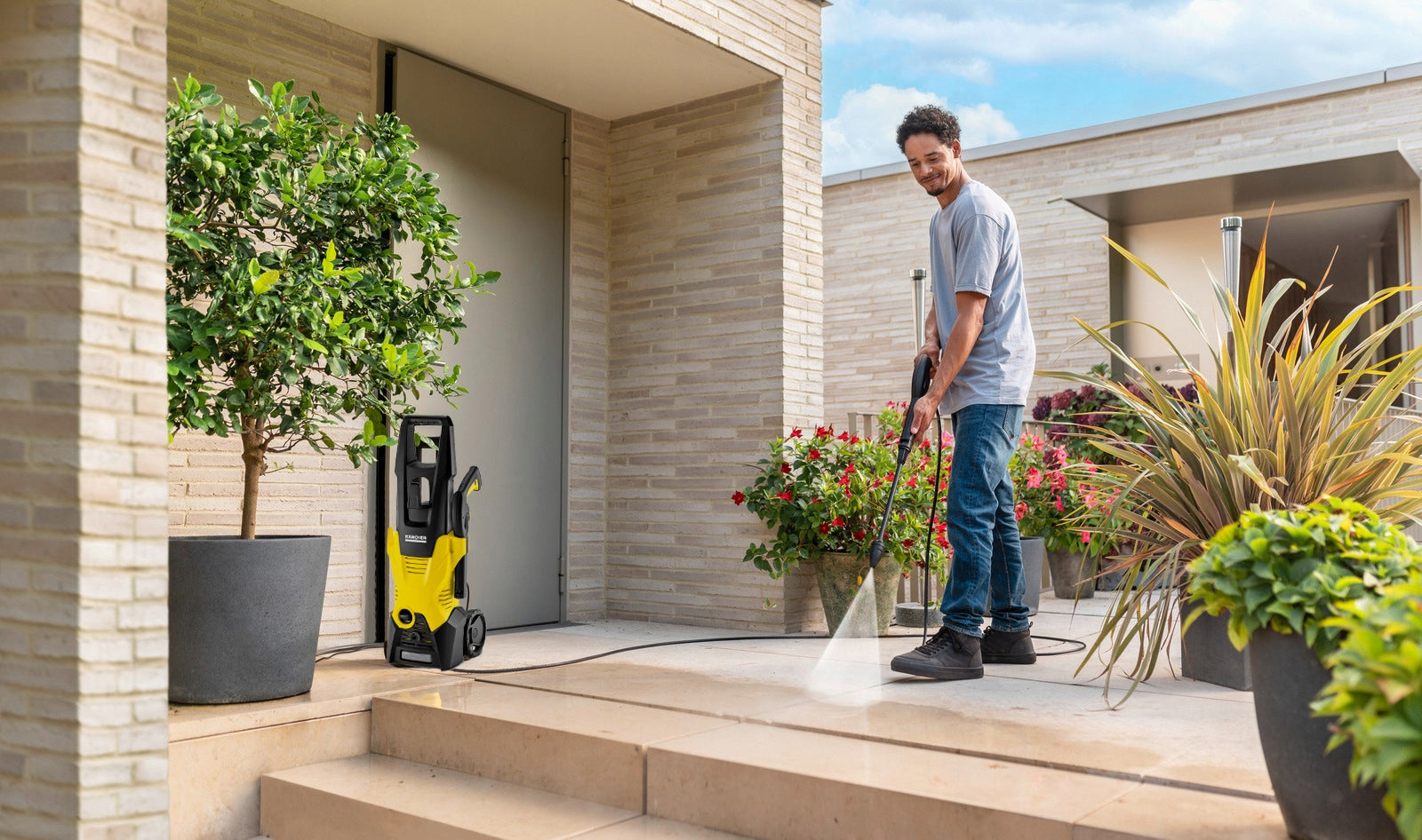 Pressure Washer Kärcher K 3 1.601-888.0 Powerful, Compact Brand Kärcher
