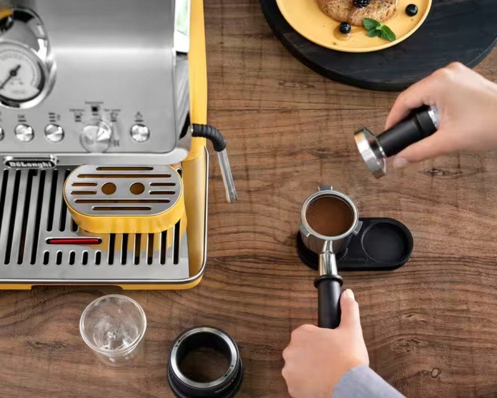 Pressure coffee maker De'Longhi EC9155.YE La Specialista Arte Manufacturer code DELEC9155YE