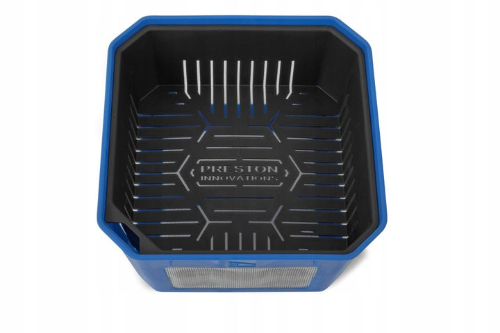 Preston Bait Tub 2pt 1.2l container Color blue