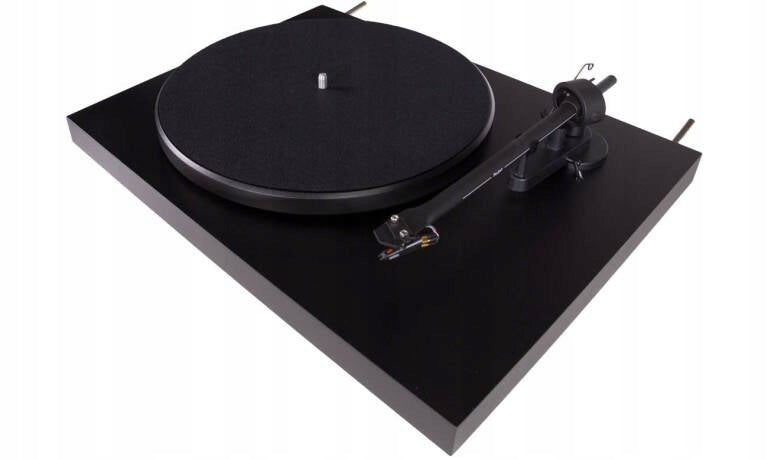 Pro-Ject-Debüt III 