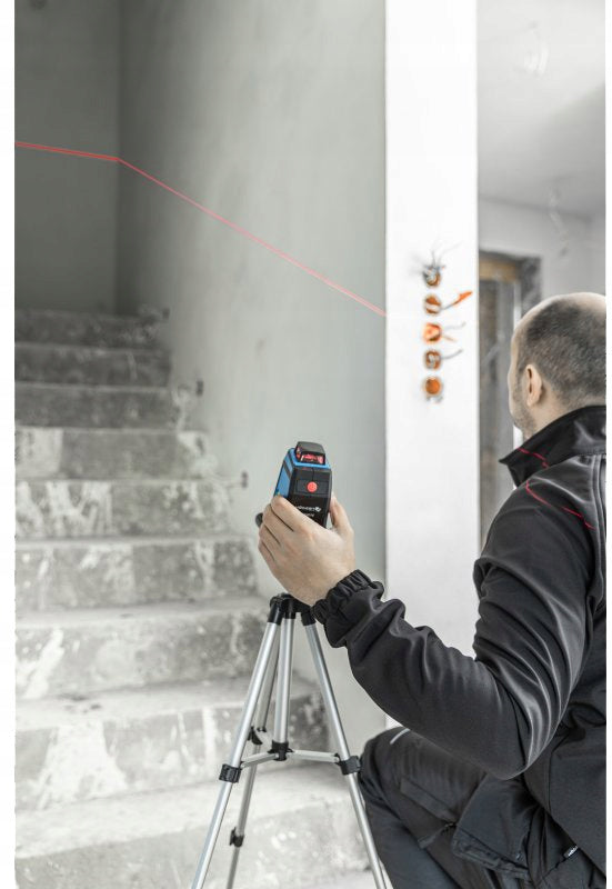 Professional 3D and side laser level, self-leveling, 30m Batteries included yes