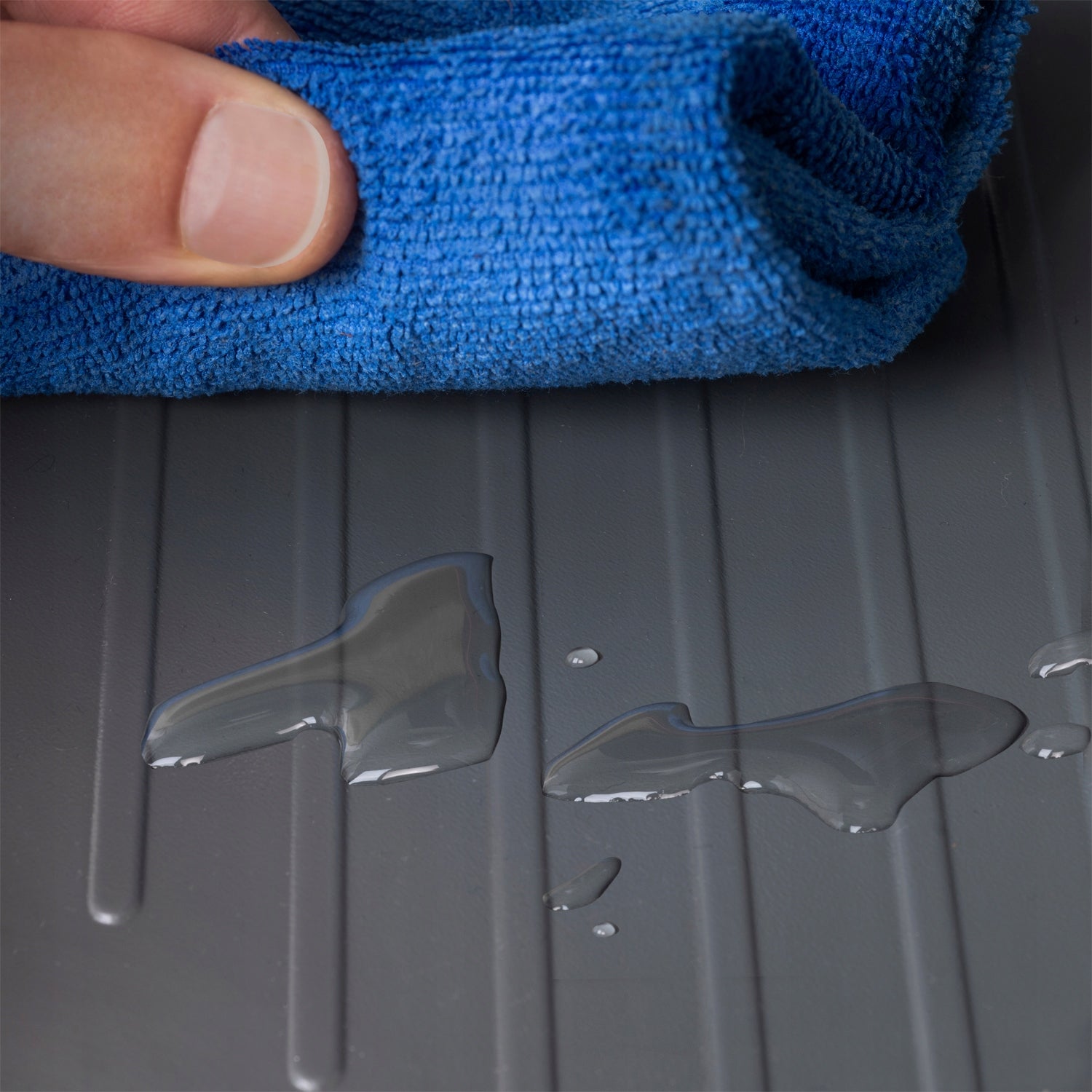 Protective panel insert for the bottom of the SINK cabinet 60cm Anthracite Emuca Brand Emuca