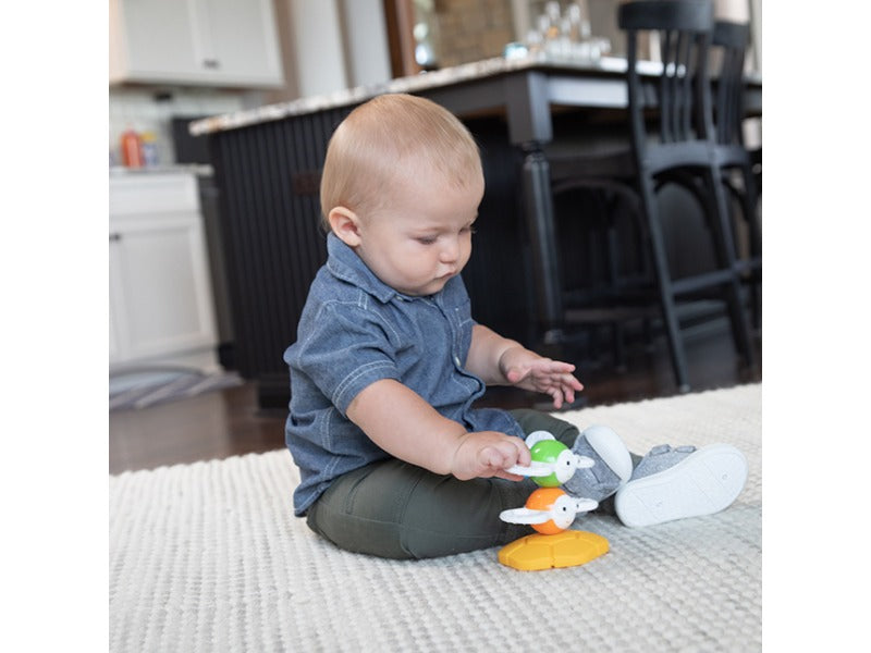 Babyspielzeug „Dizzy Bees“ 