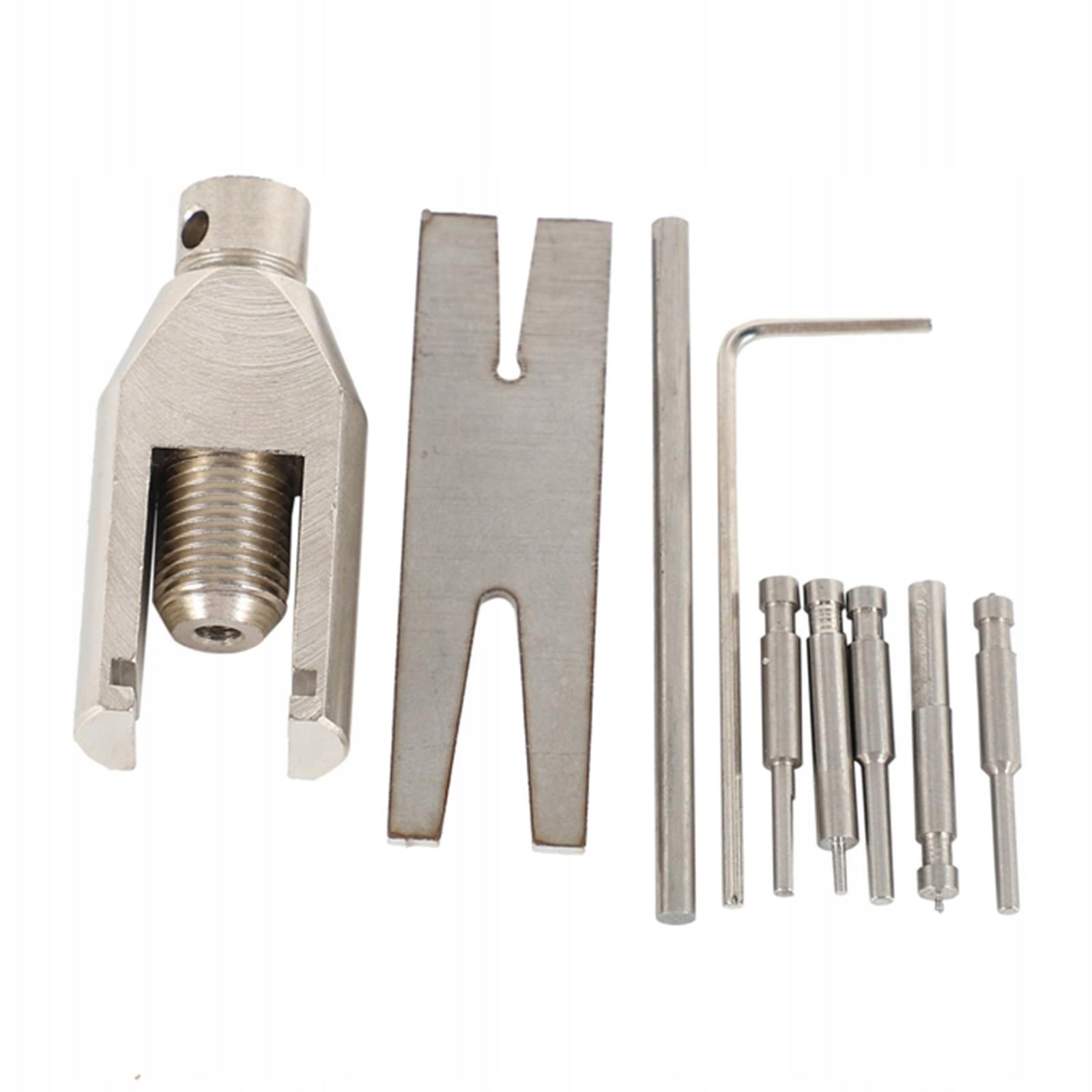 Puller for sprockets and modes, set of tools.