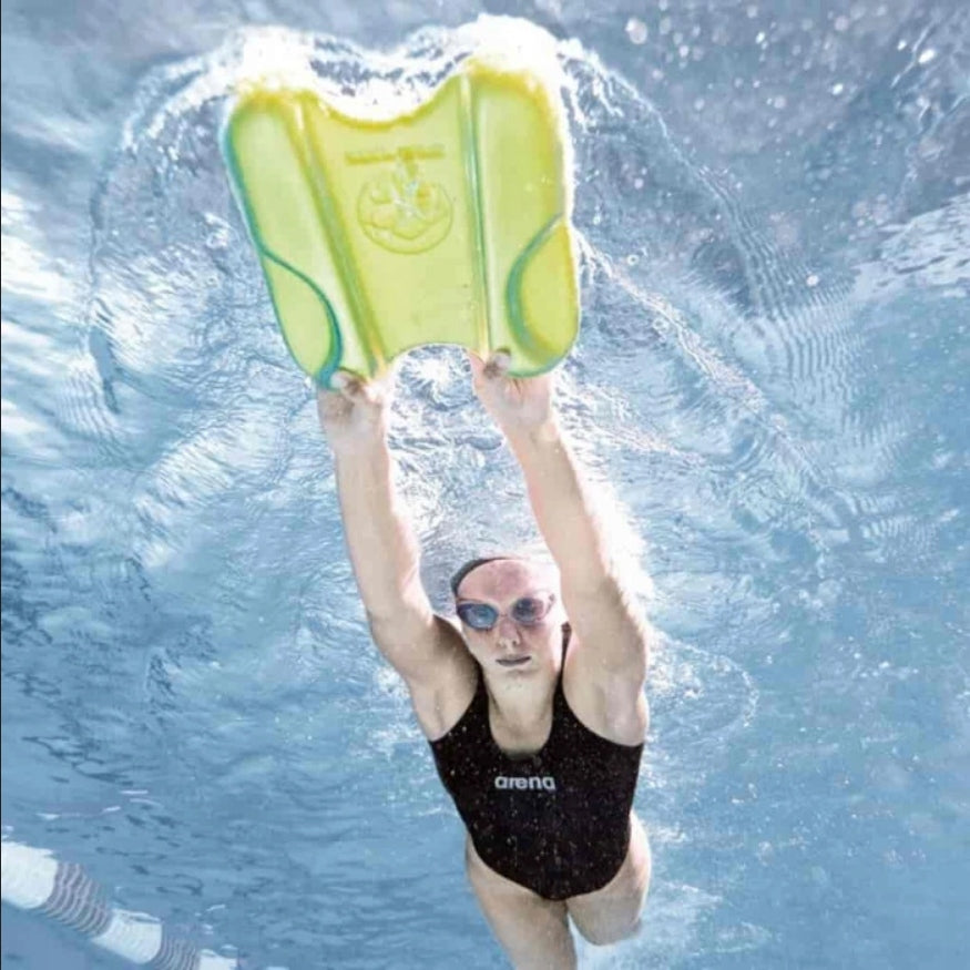 Pullkick board Arena 2in1 yellow for swimming pool Model PULLKICK