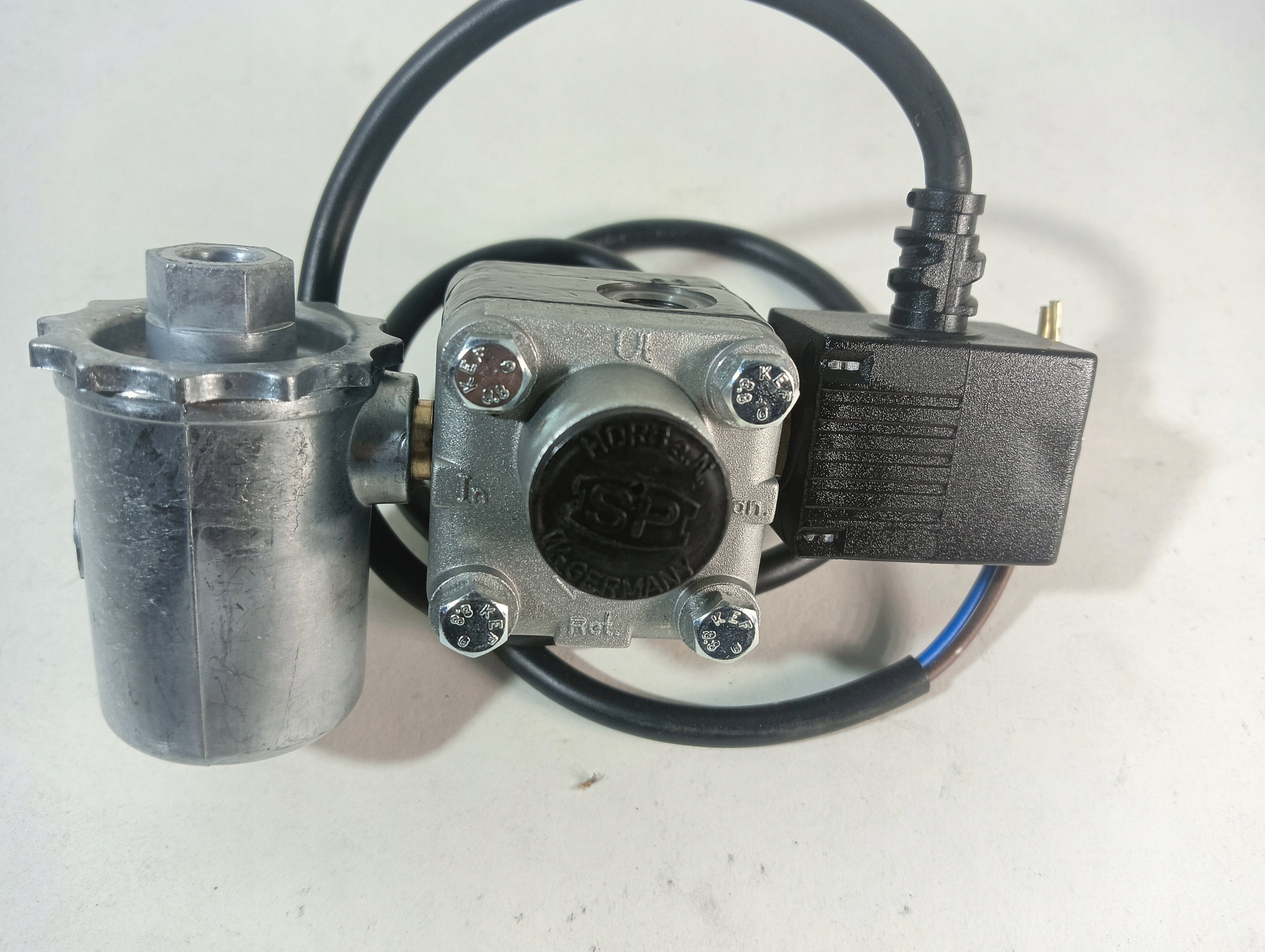 Pump fuel pump 24V for washer KARCHER HDS 695 895 1295 turn left