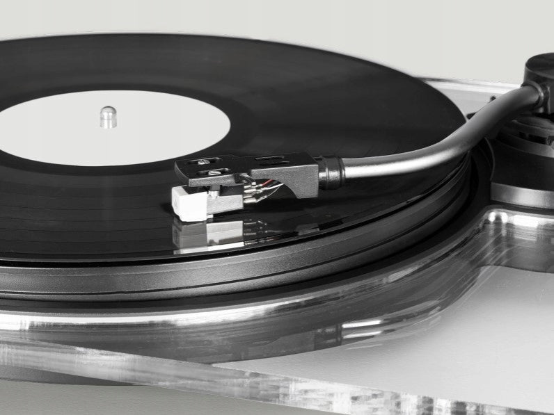 Pureness Turntable with magnetic insert, transparent acrylic case Model Pureness