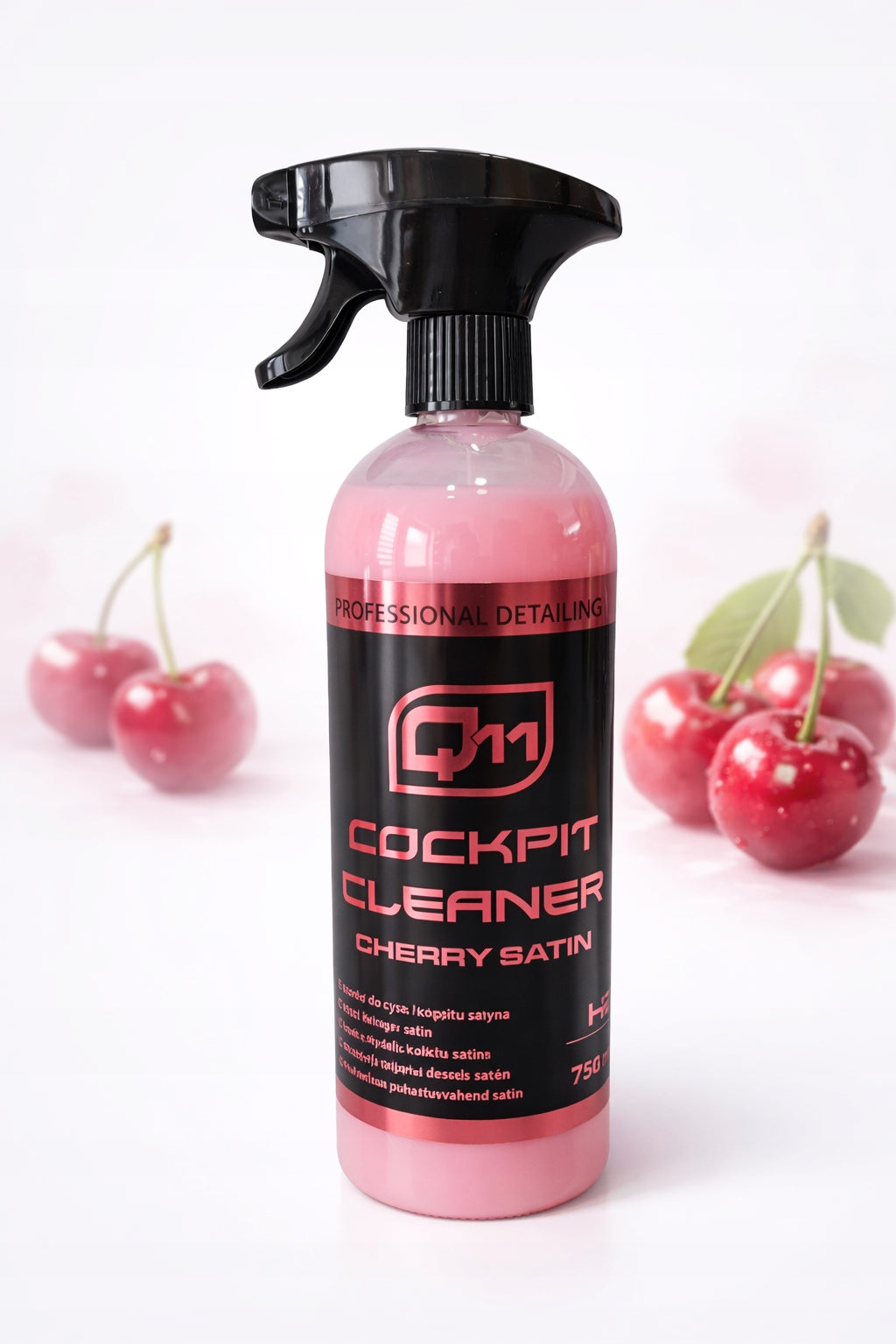 Q11 CHERRY COCKPIT CLEANER 750 ML SATIN WITH ATOMIZER Packaging status original