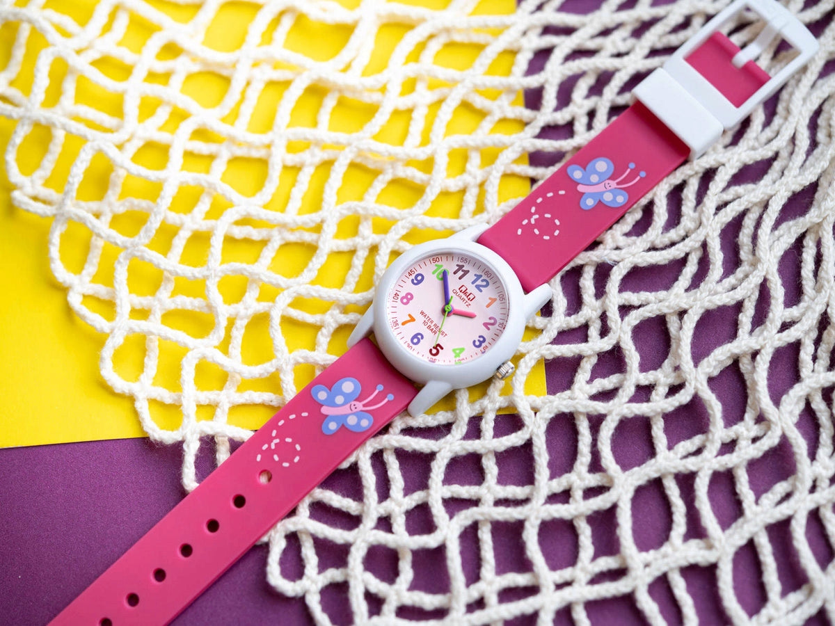 QQ WATCH VR99J002Y FOR GIRLS SWIMMING Kind analog
