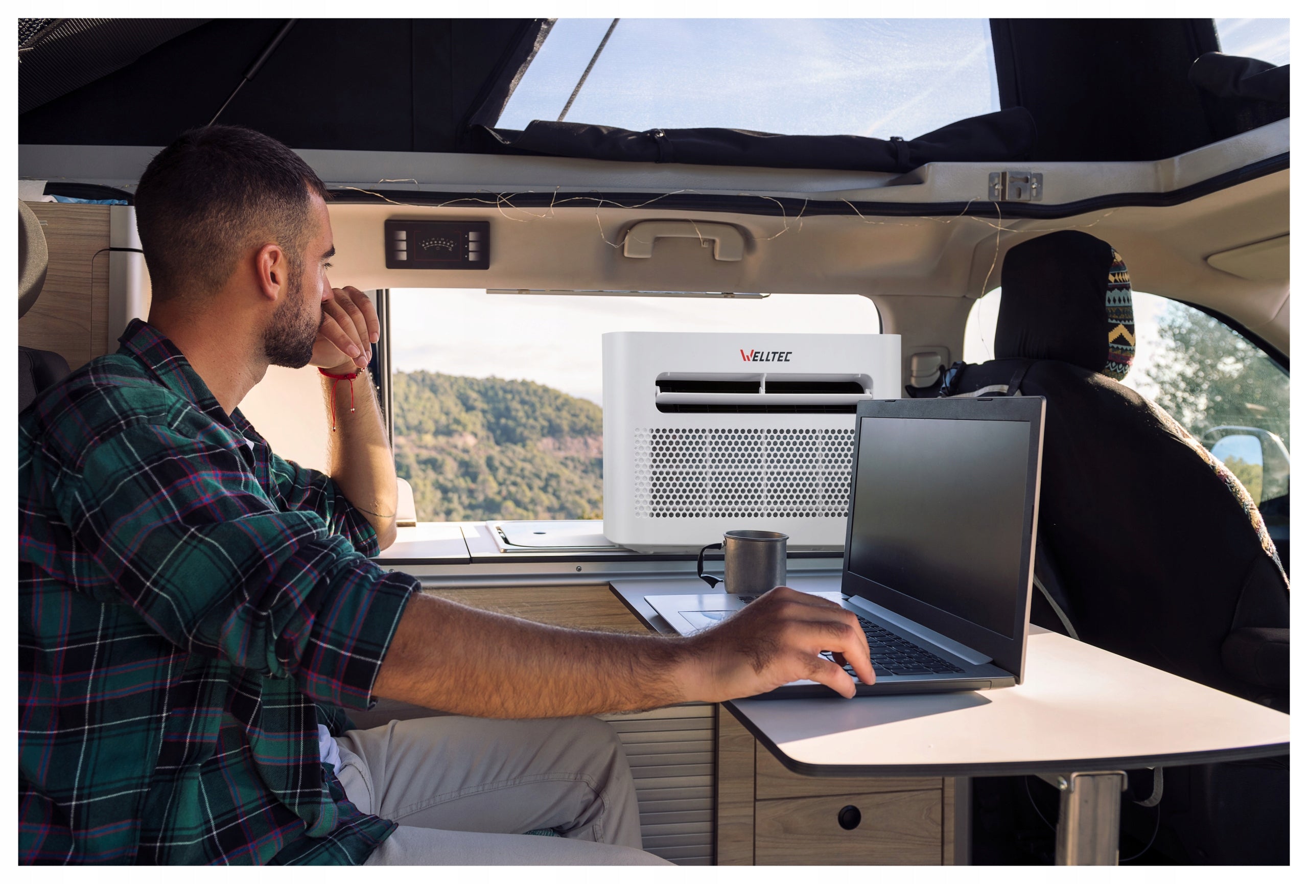 QUIET PORTABLE AIR CONDITIONER SPLIT WELLTEC ACS1 PRO FOR MOTORHOME - 4in1 WiFi Dominant color white