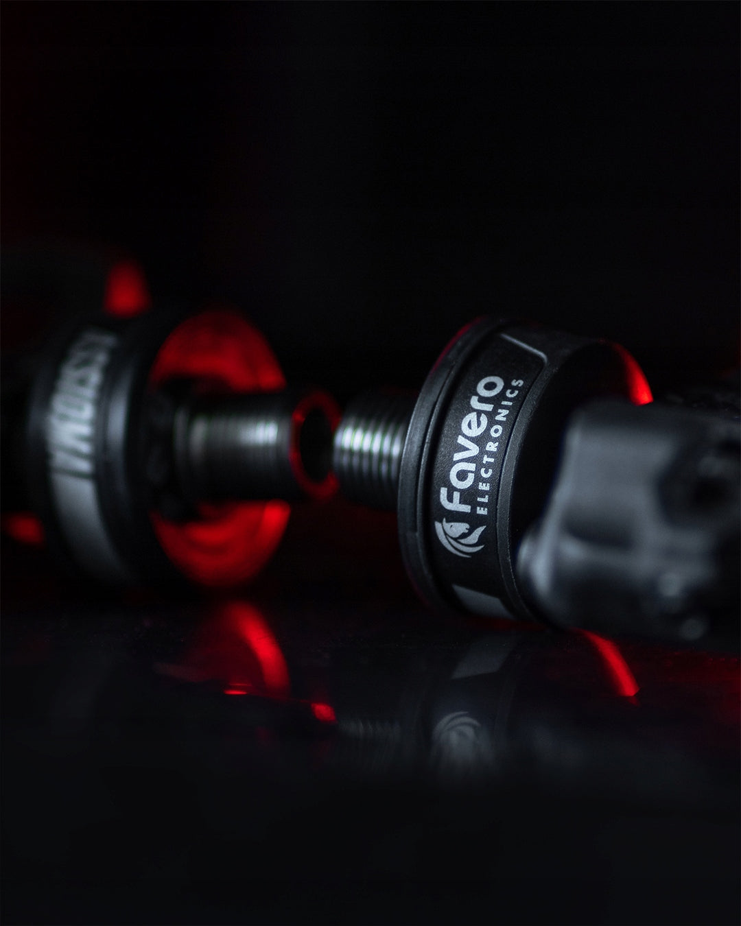 ROAD BIKE PEDALS WITH DOUBLE-SIDED POWER MEASUREMENT FAVERO ASSIOMA DUO Model Assioma Duo