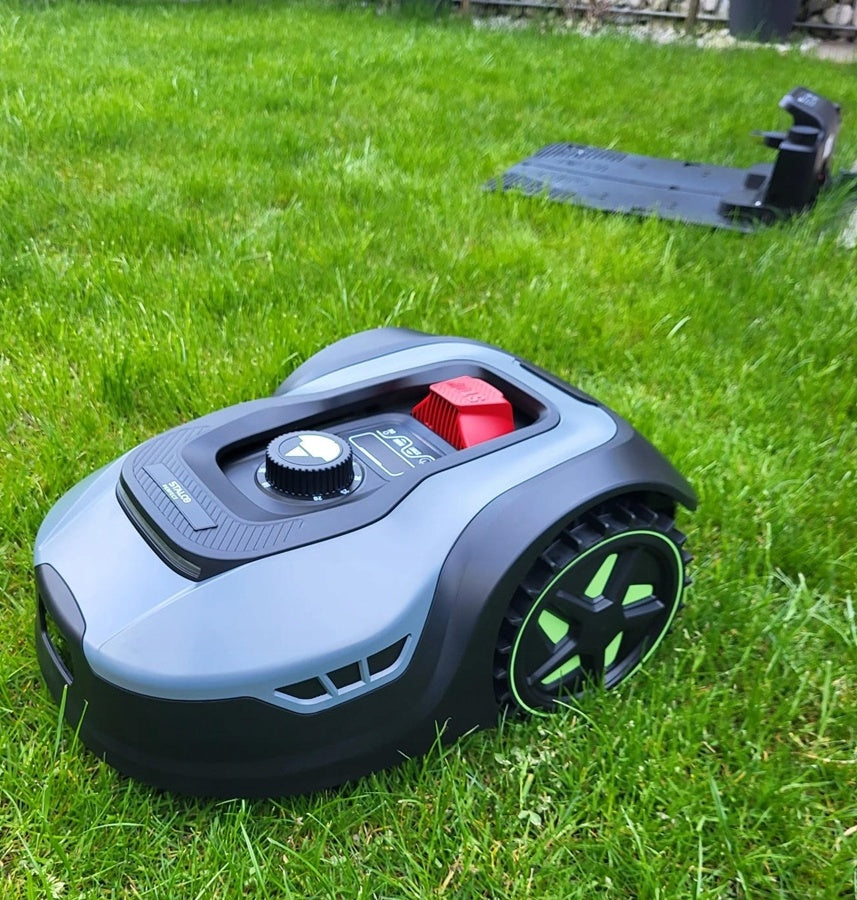 ROBOT MOWER STALCO AUTOMATIC MOWER RMP650 APPLICATION WI-FI Mowing performance 650 m²