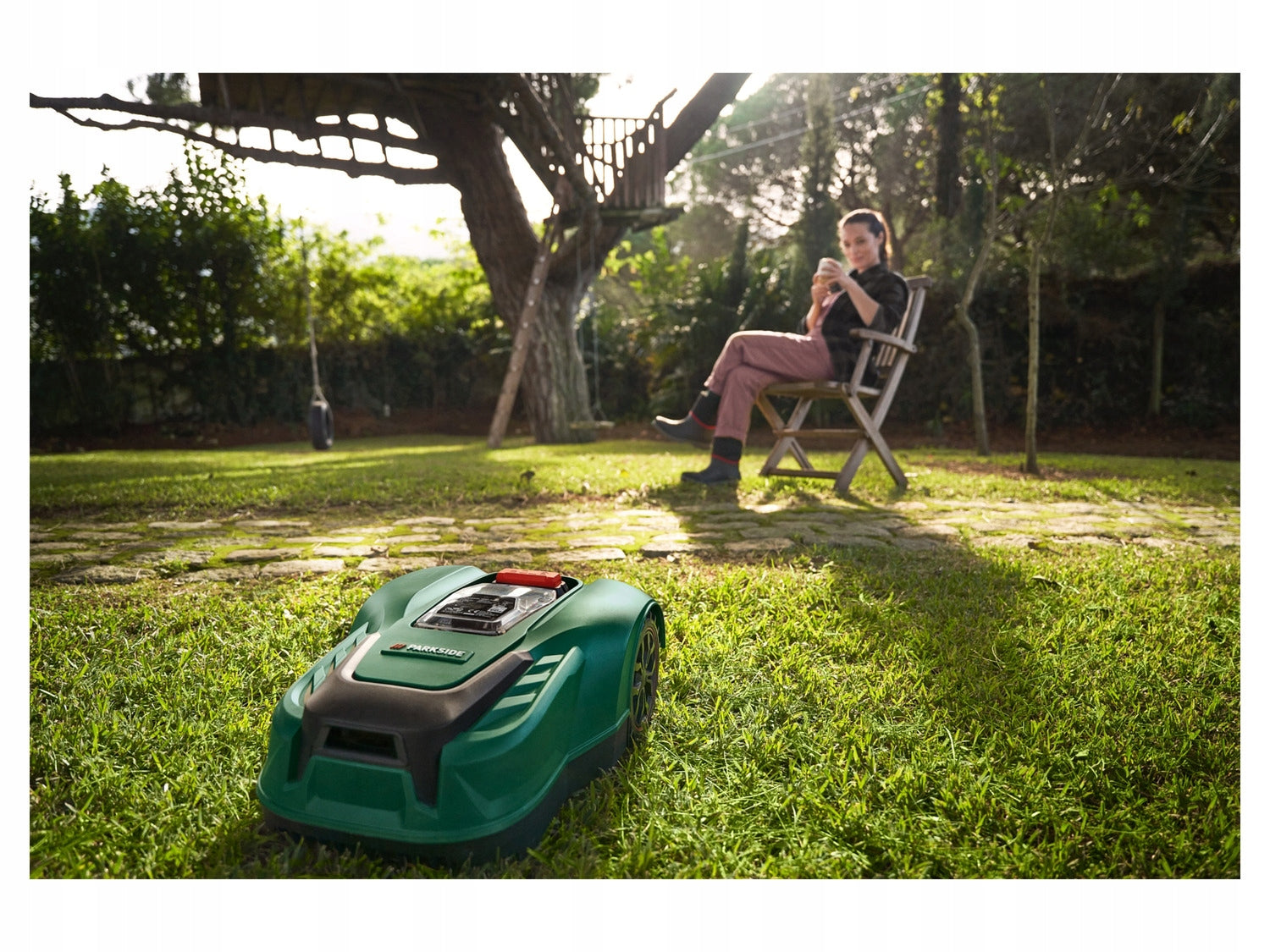 ROBOT MOWER Wi-Fi PARKSIDE PAMRS 1000 m2 A1 20V 4Ah APPLICATION Mowing performance 1000 m²