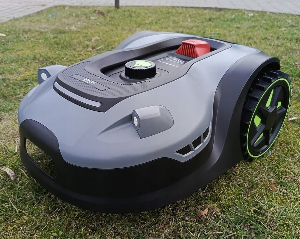 ROBOT MOWING MOWER AUTOMATIC 2000 M2 STALCO APPLICATION + MAPPING Mowing performance 2000 m²