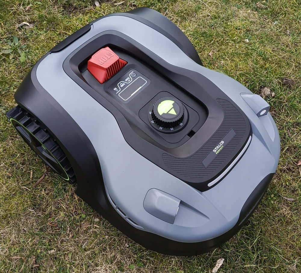 ROBOT MOWING MOWER AUTOMATIC 2000 M2 STALCO APPLICATION + MAPPING Series STALCO PERFECT