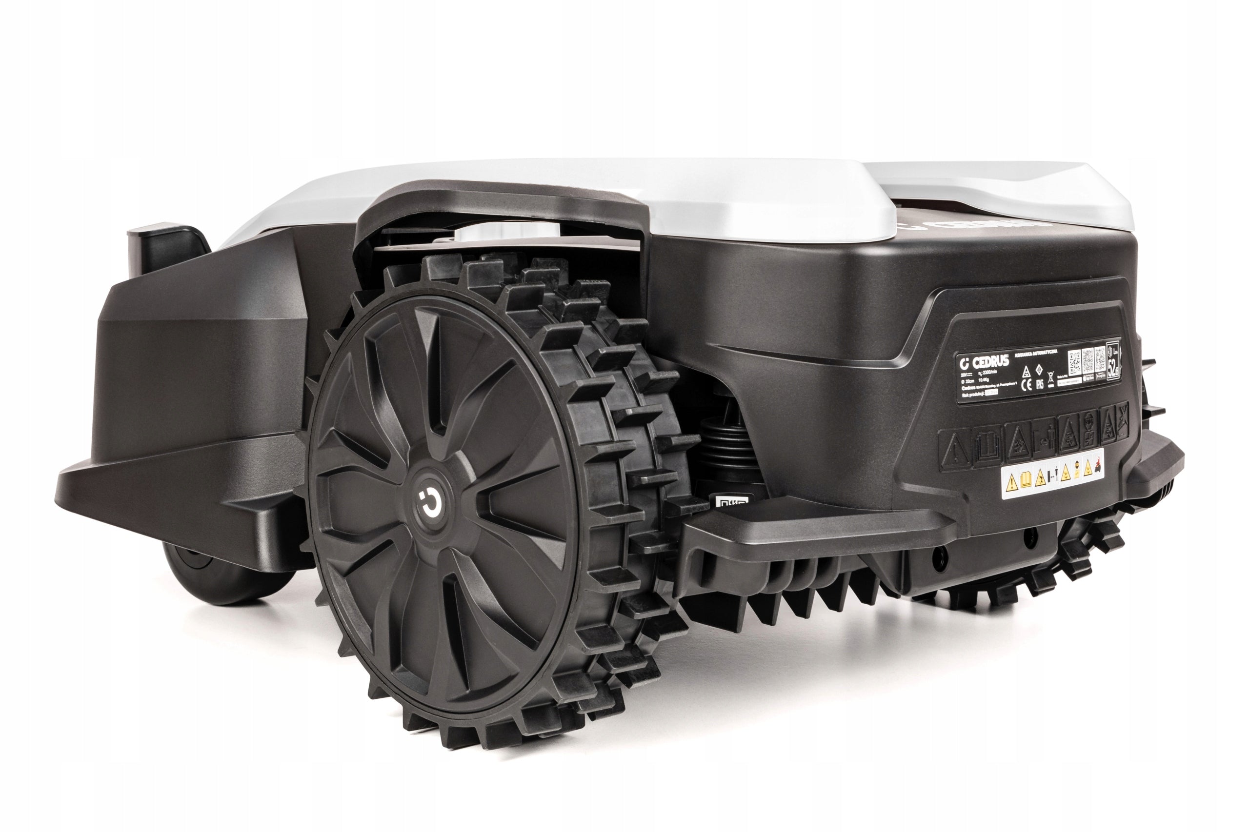 ROBOTIC MOWER CEDRUS C-MOW L16+ AUTOMATIC MOWER + BASE COVER Series C-MOW-L16+