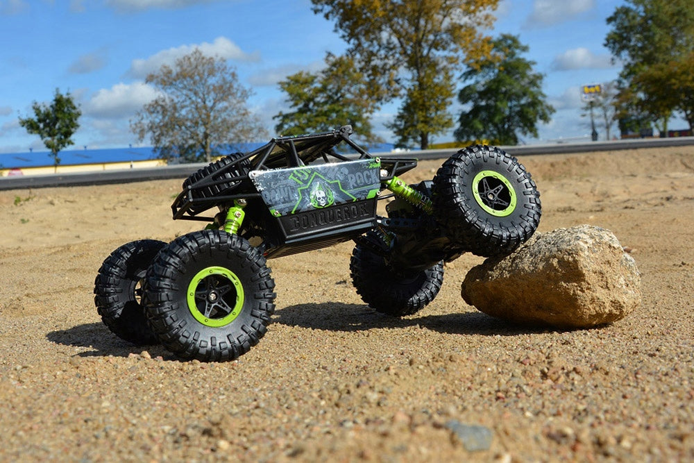 ROCK CRAWLER CAR REMOTE CONTROLLED RC 4x4 TWO MOTORS OFF-ROAD AUTO Packaging status original