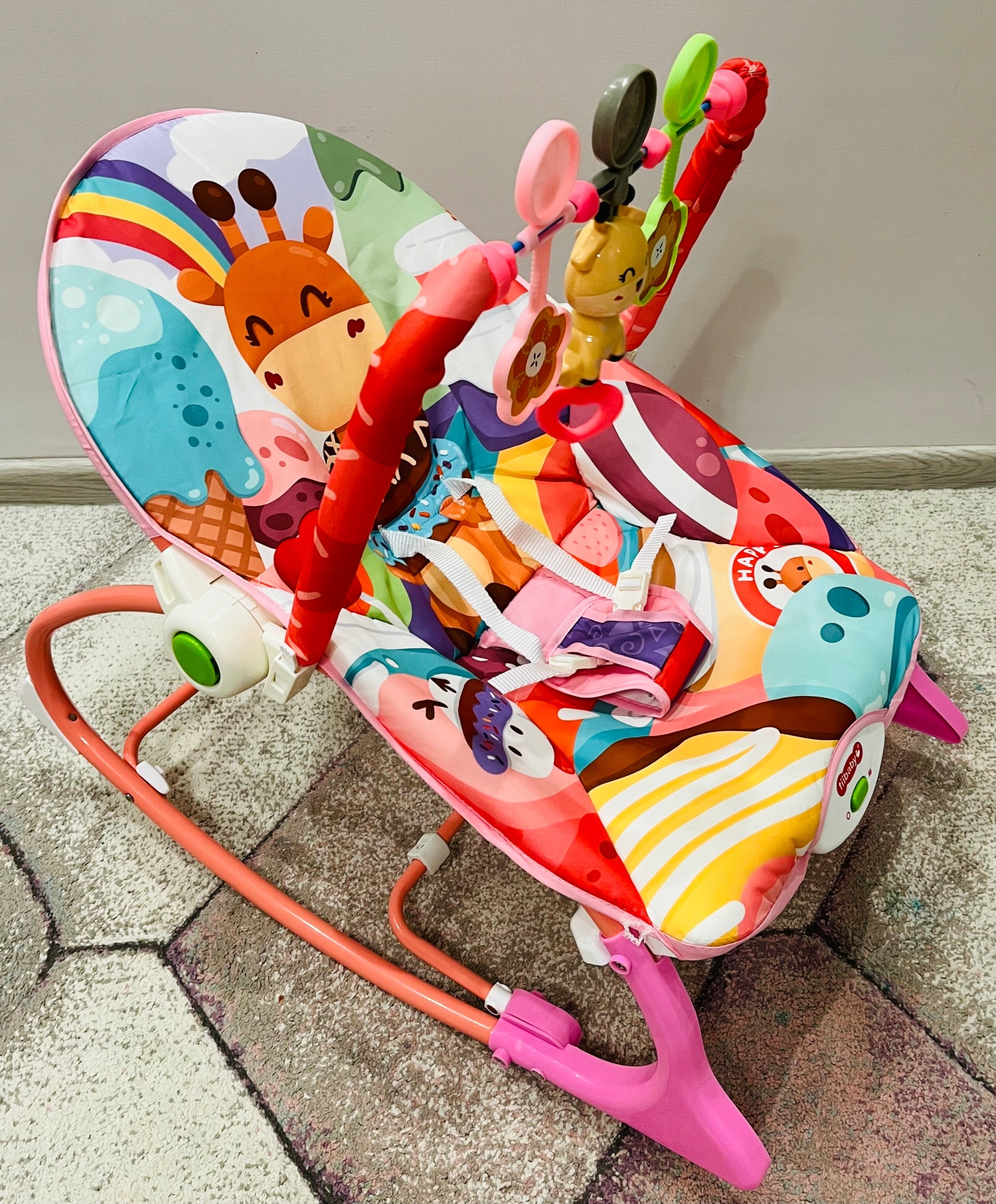 ROCKER LOUNGER VIBRATION CRADLE MUSIC GIRAFFE 0-18 KG.