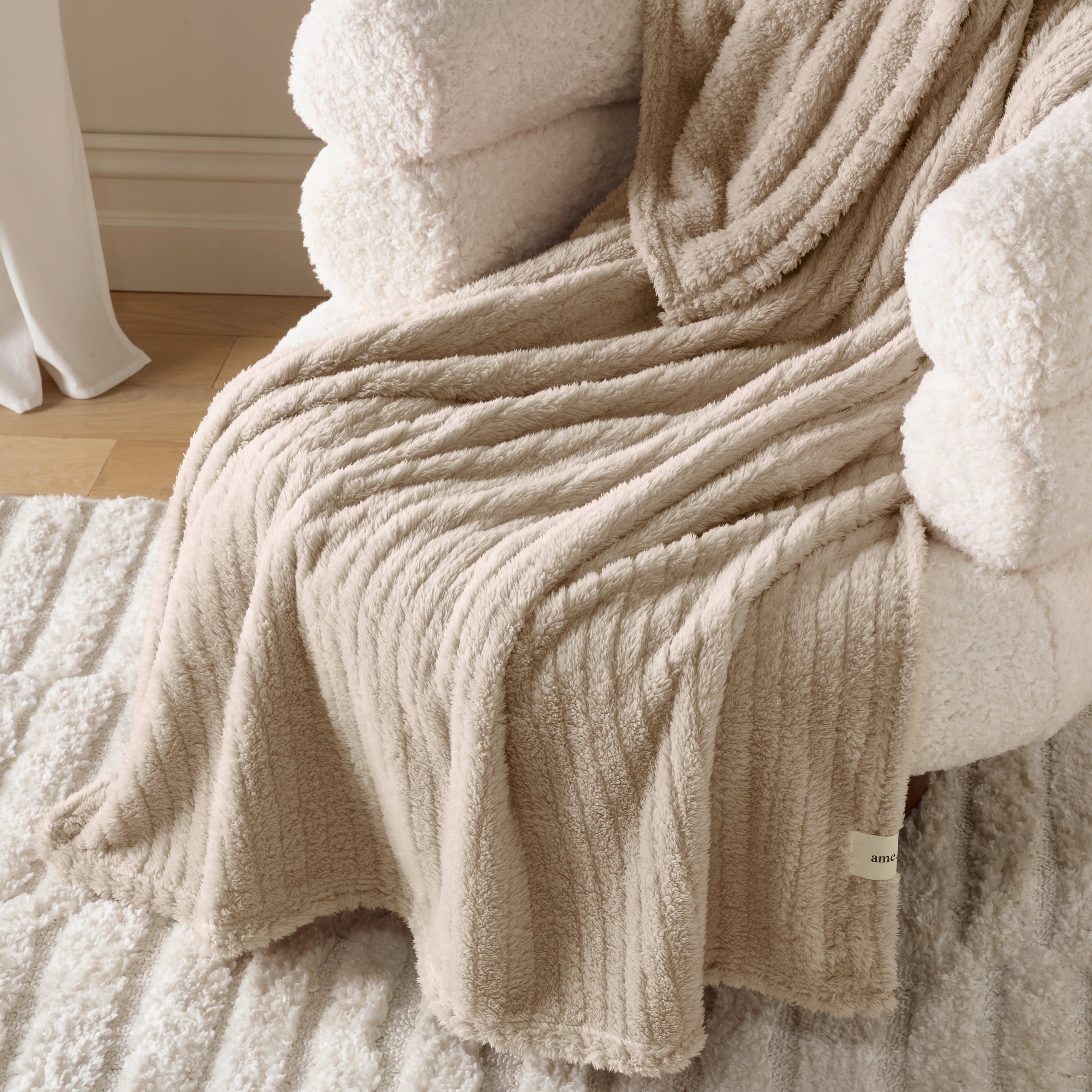ROOM99 Blanket 200x220 beige large soft plaid for bed modern WARM Ame Packaging status original