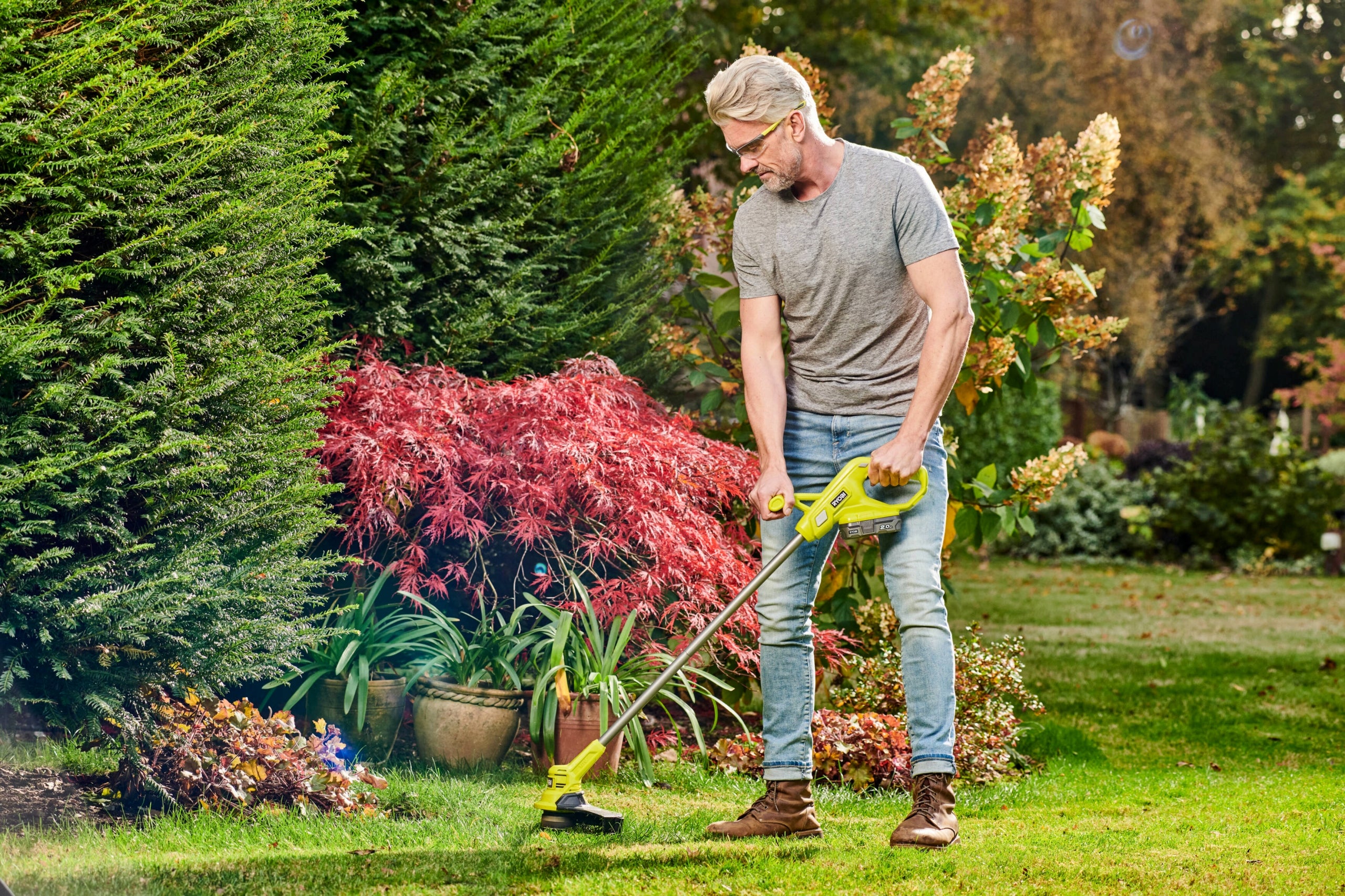RYOBI BRIMMERS 23cm CORDLESS BRIMMERS 18V BRUSH MOWER RY18LT23A Manufacturer code RY18LT23A