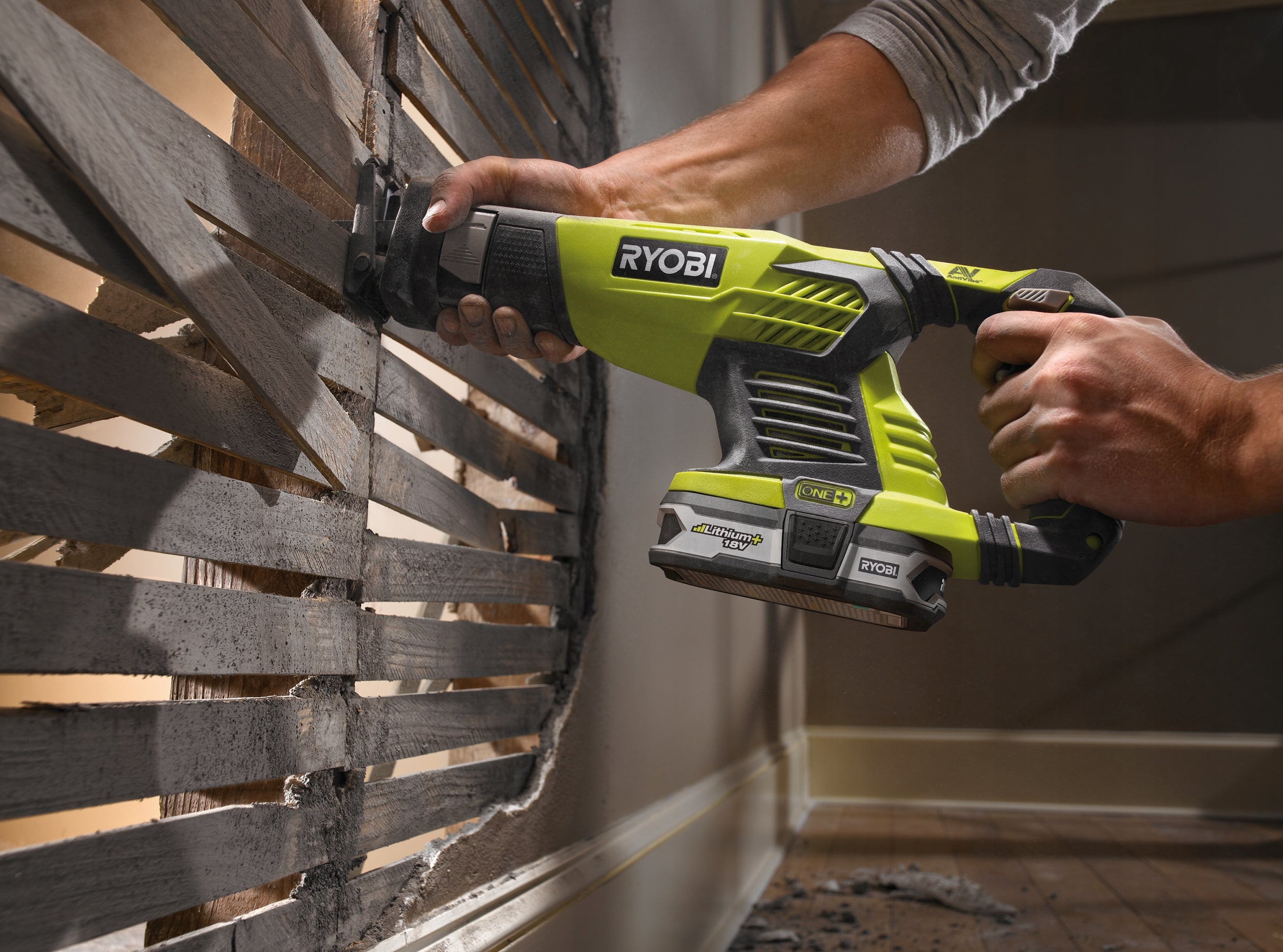 RYOBI CORDLESS RECIPROCATING SAW 18V TOOL-FREE BIRCH REPLACEMENT RRS1801M Series One+