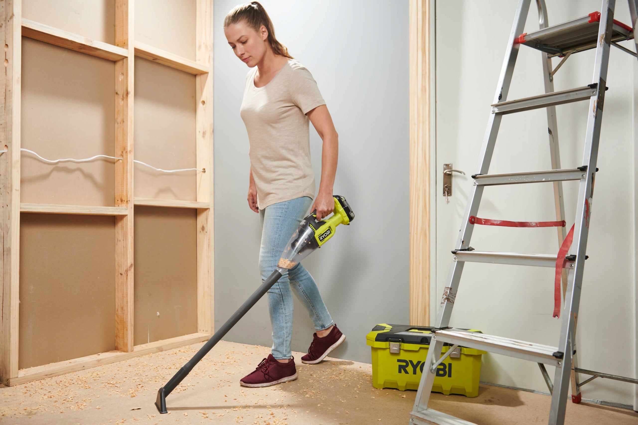 RYOBI CORDLESS VACUUM CLEANER RHV18F-0 MANUAL 18V ONE+ TIP FOR FLOORS Power supply rechargeable battery