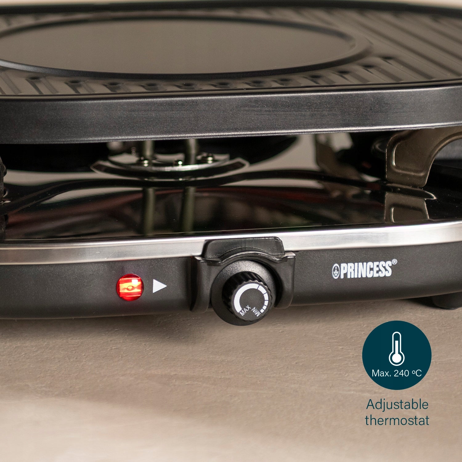 Raclette Grill Princess 162700 – 3-in-1 Oval, 8 Pans, Crêpe Zone, Non-Stick Dominant color black