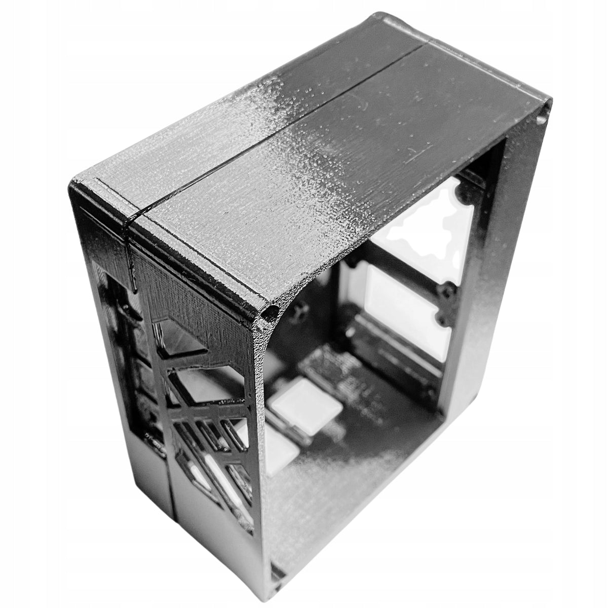 Raspberry Pi 4 gaming-style case