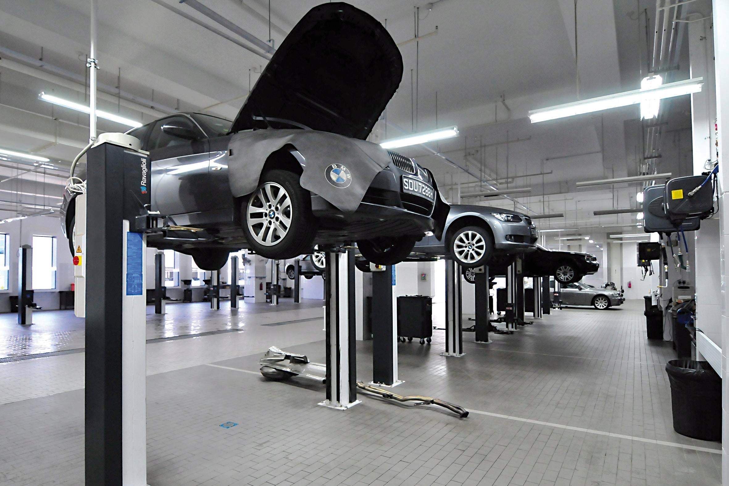 Ravaglioli KPX343WK two-column screw lift Brand Ravaglioli