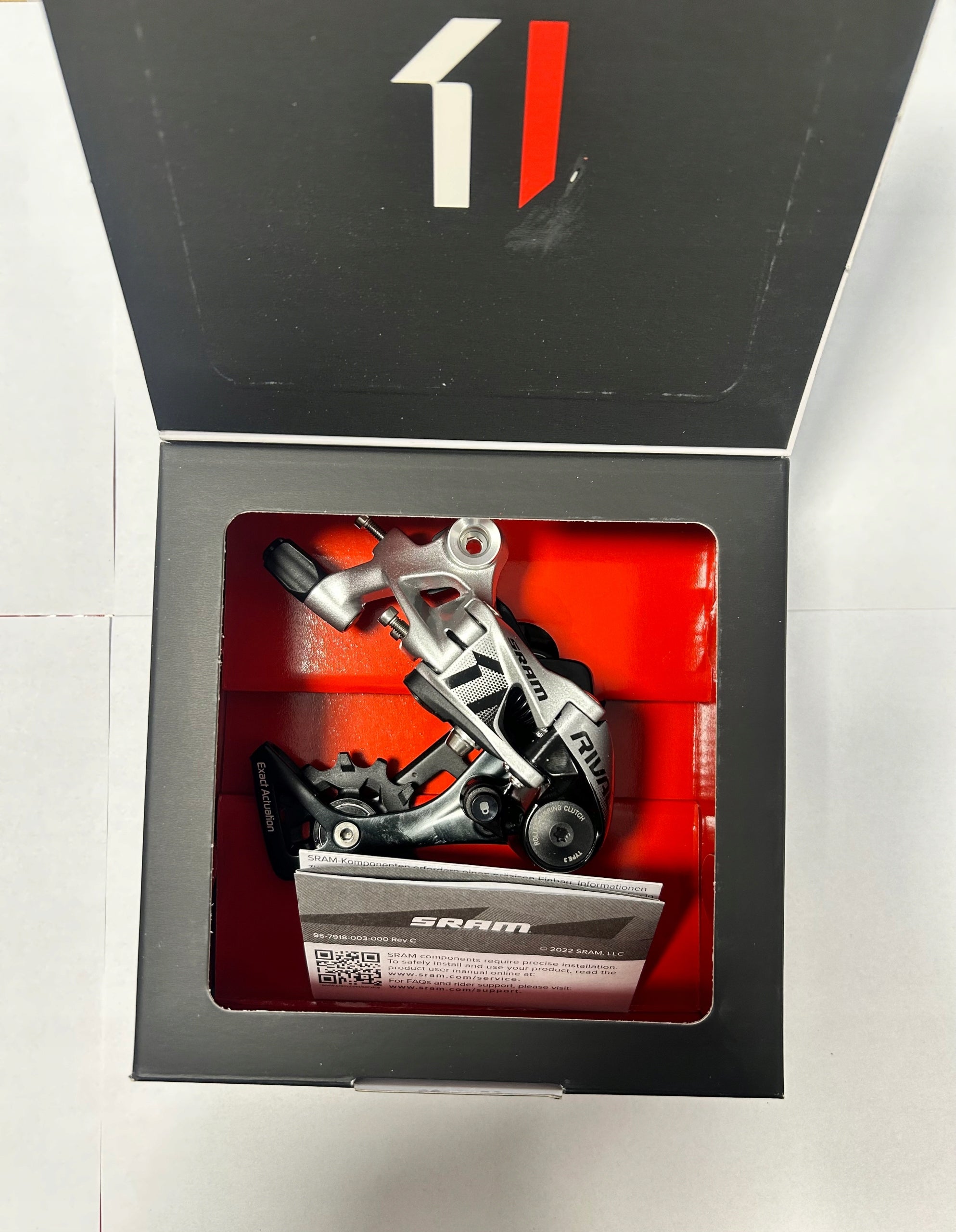 Rear derailleur Sram Rival 1 GS (SG) - medium 11 rz. BOX Brand Sram