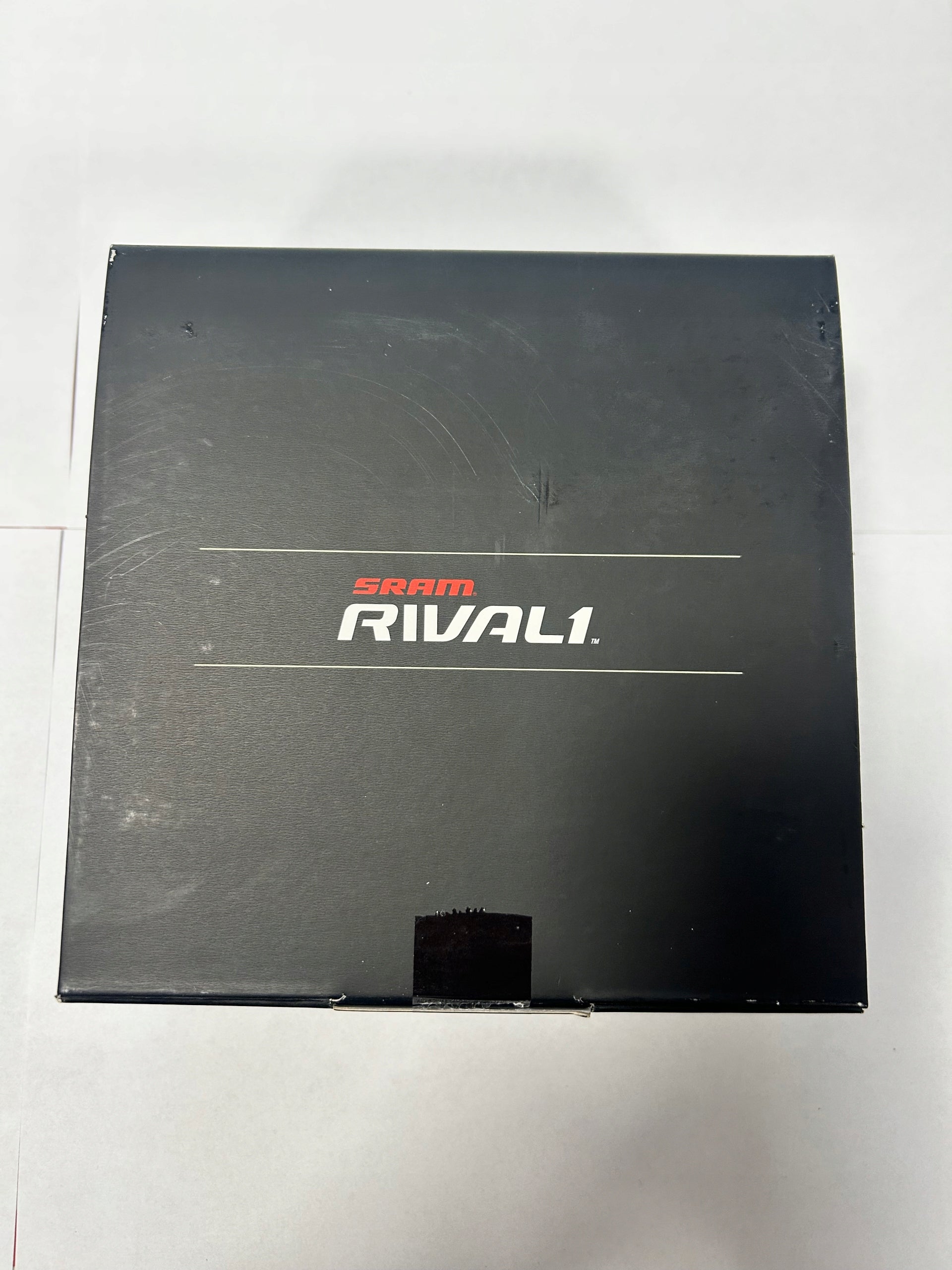 Rear derailleur Sram Rival 1 GS (SG) - medium 11 rz. BOX Manufacturer code RD-RIV-1-A2