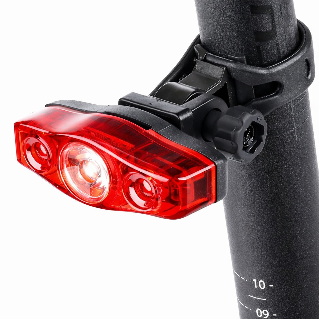 Rear lamp, batteries, mounted on the trunk blister Brand Manseri