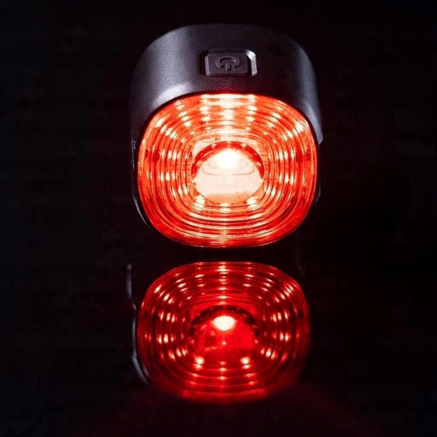 Red Bike light SPECTER WT09 rear USB C battery 100 hours Manufacturer code wt09