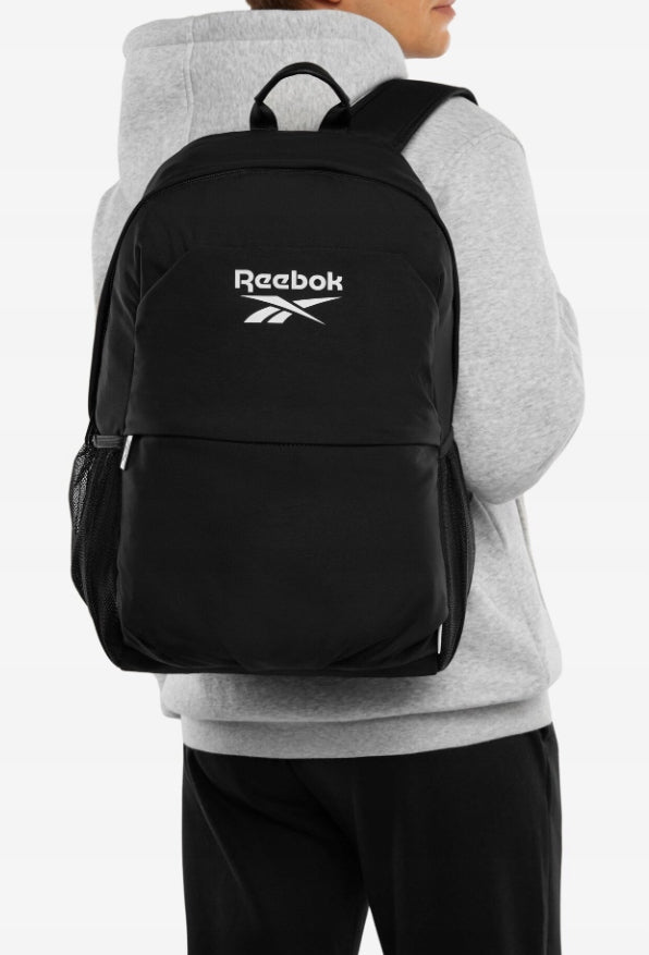 Reebok classic Backpack large sporty design black accommodating A4