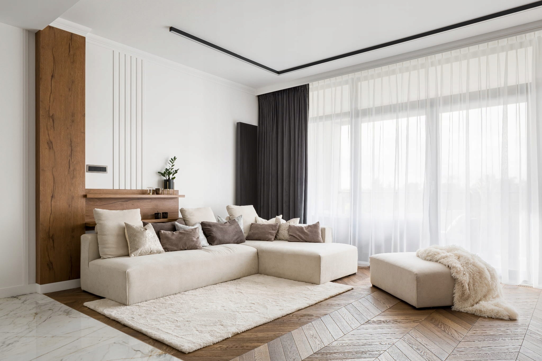 Tuya Zigbee Einstellbarer 12-W-Linearreflektor für SMART TRACK 48 VDC-Magnetbusse 