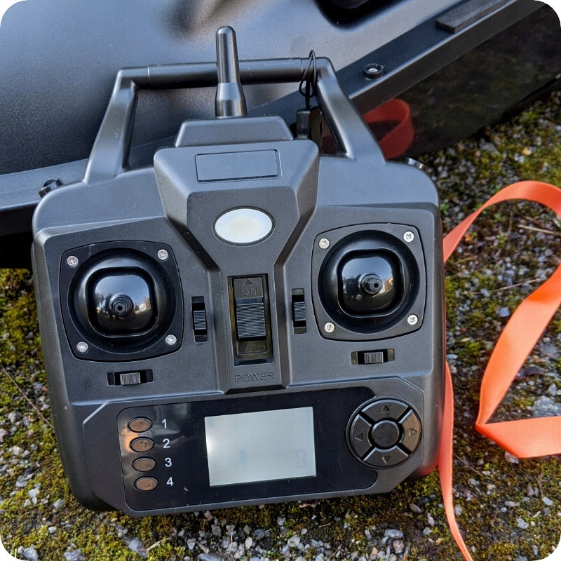 Remote Controlled Boat GPS 3 Feeders 500m LIFTING CAPACITY 2 kg Weight 4000 g