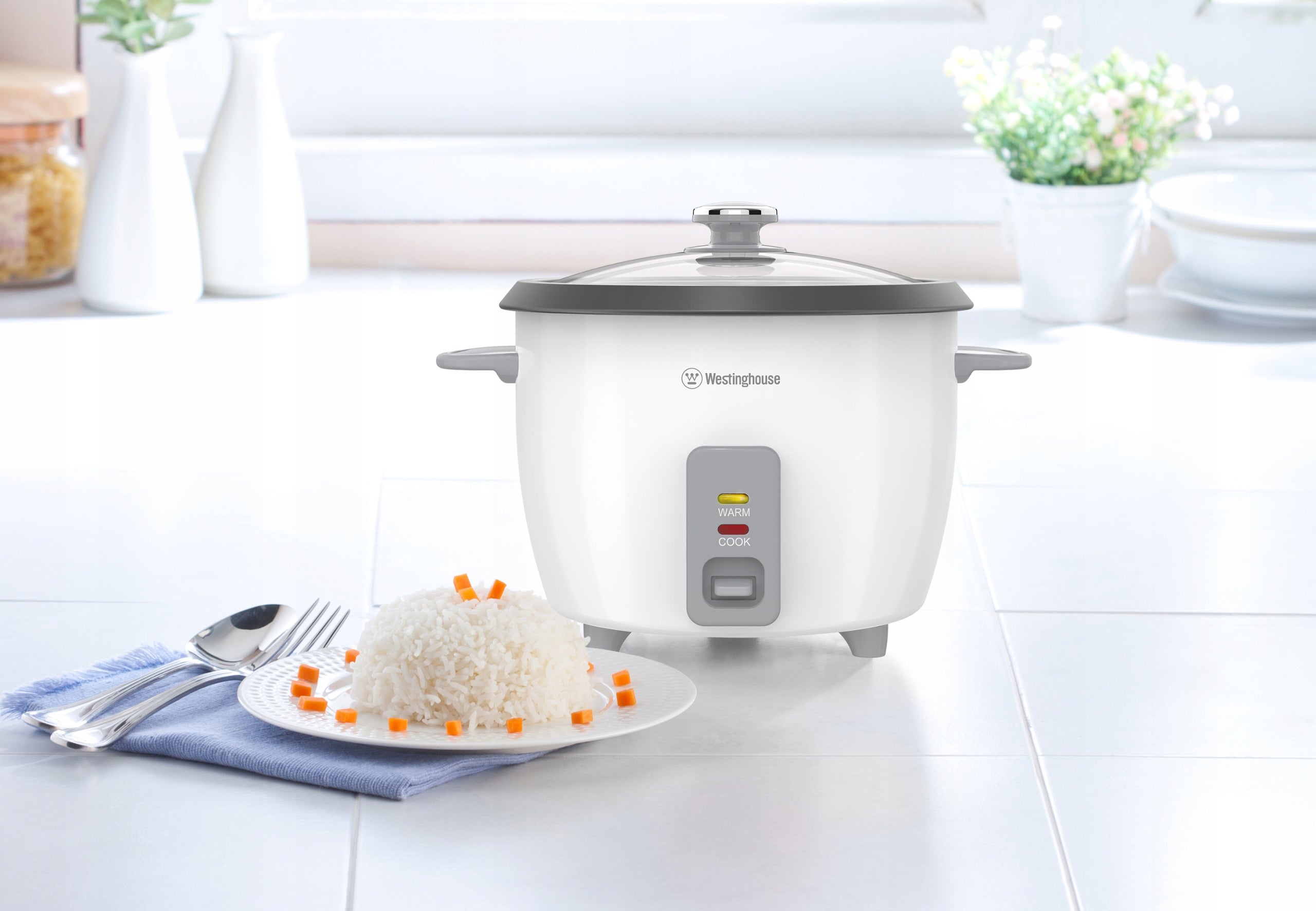 Rice cooker WESTINGHOUSE WKRCHS10EU electric pot 700W white Manufacturer code WKRCHS10EU