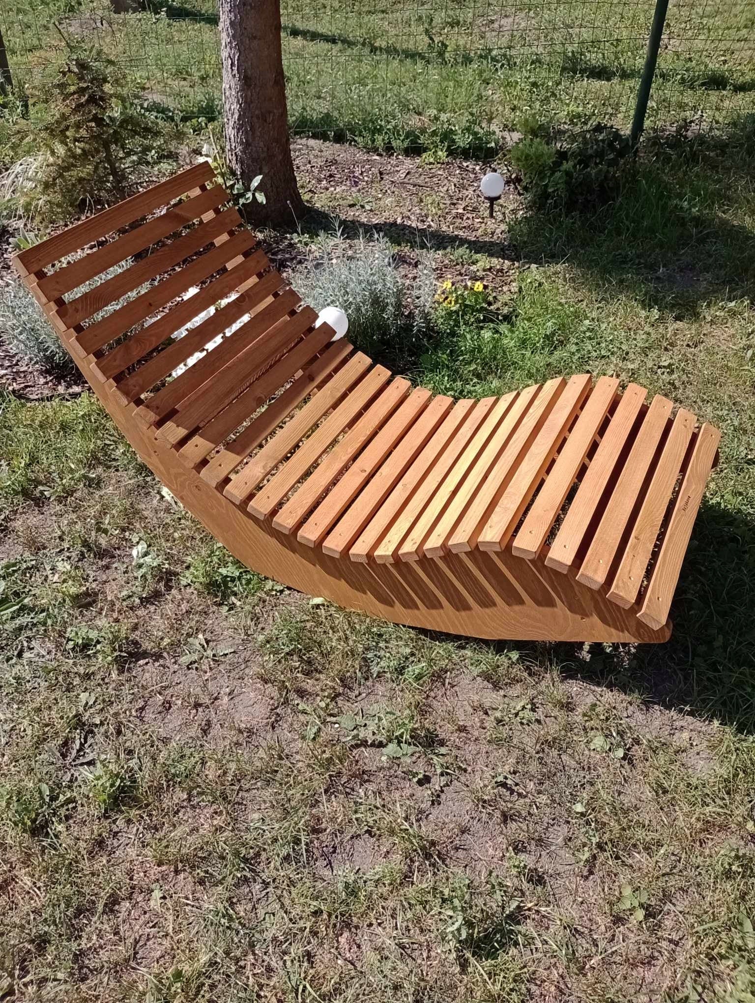 Rocking garden sun lounger, for SPA area, for terrace Model Leżak bujany ogrodow kolor Teak
