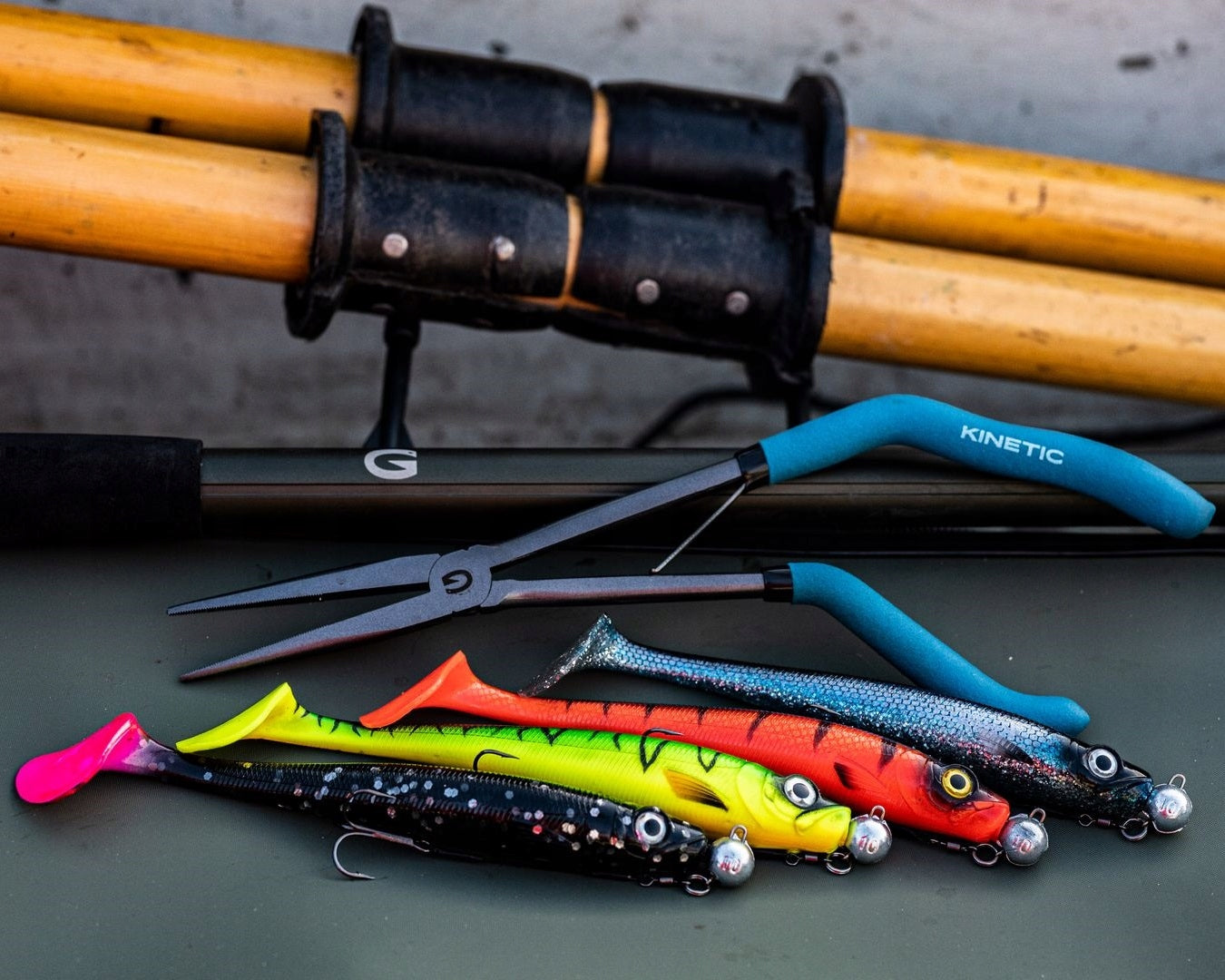 Rubber Pike Bait Playmate Shiner 20cm 62g Armed with Armour Brand Kinetic