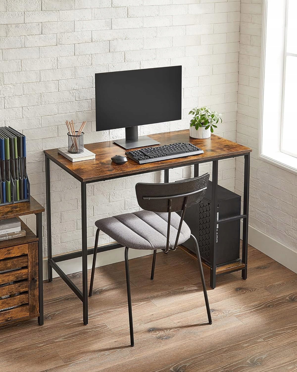 Rustic Industrial Computer Desk for Office/Study Room EAN (GTIN) 5903332015016
