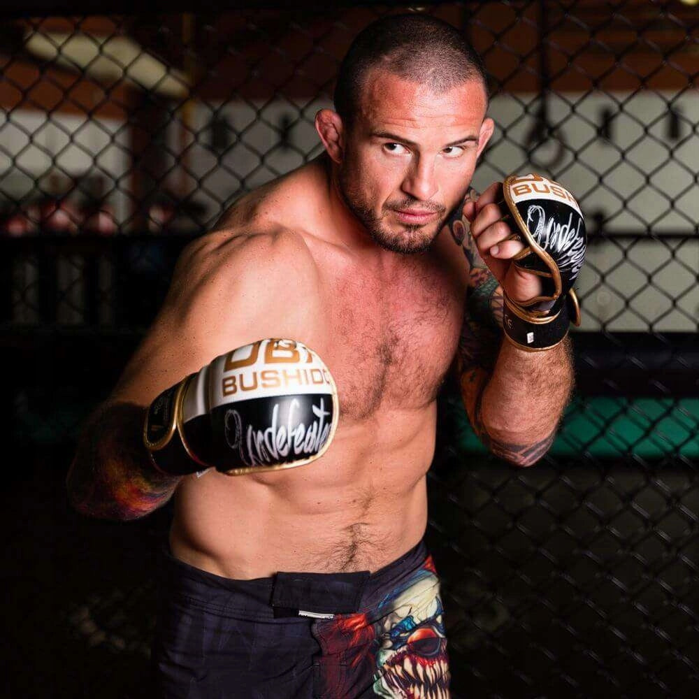 MMA pirštinės Dbx Bushido ARM-2011b-S / M