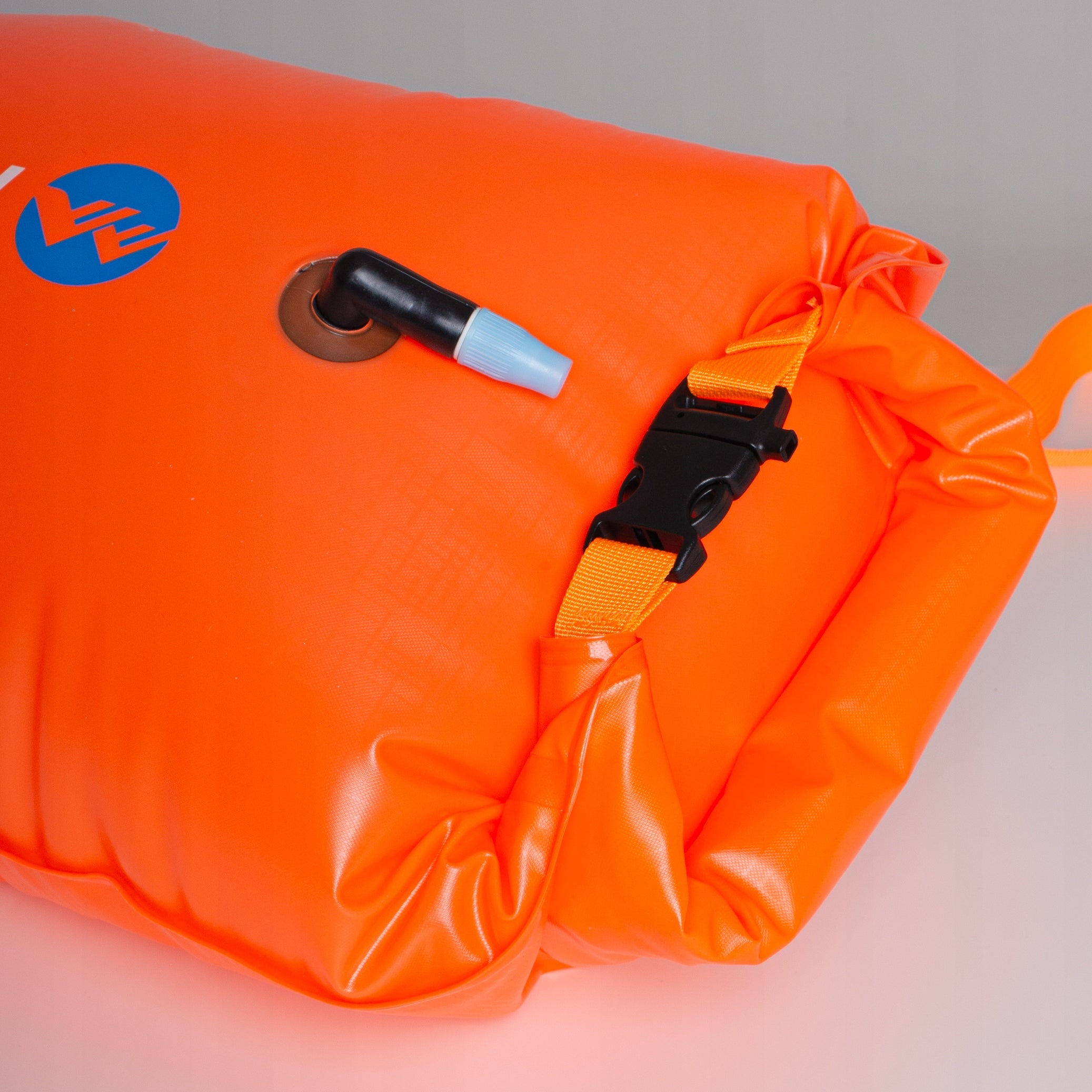 SAFETY BUOY INFLATABLE SWIMMING BUOY SWIMMING DRY POCKET BOARD 2IN1 Length 45 cm