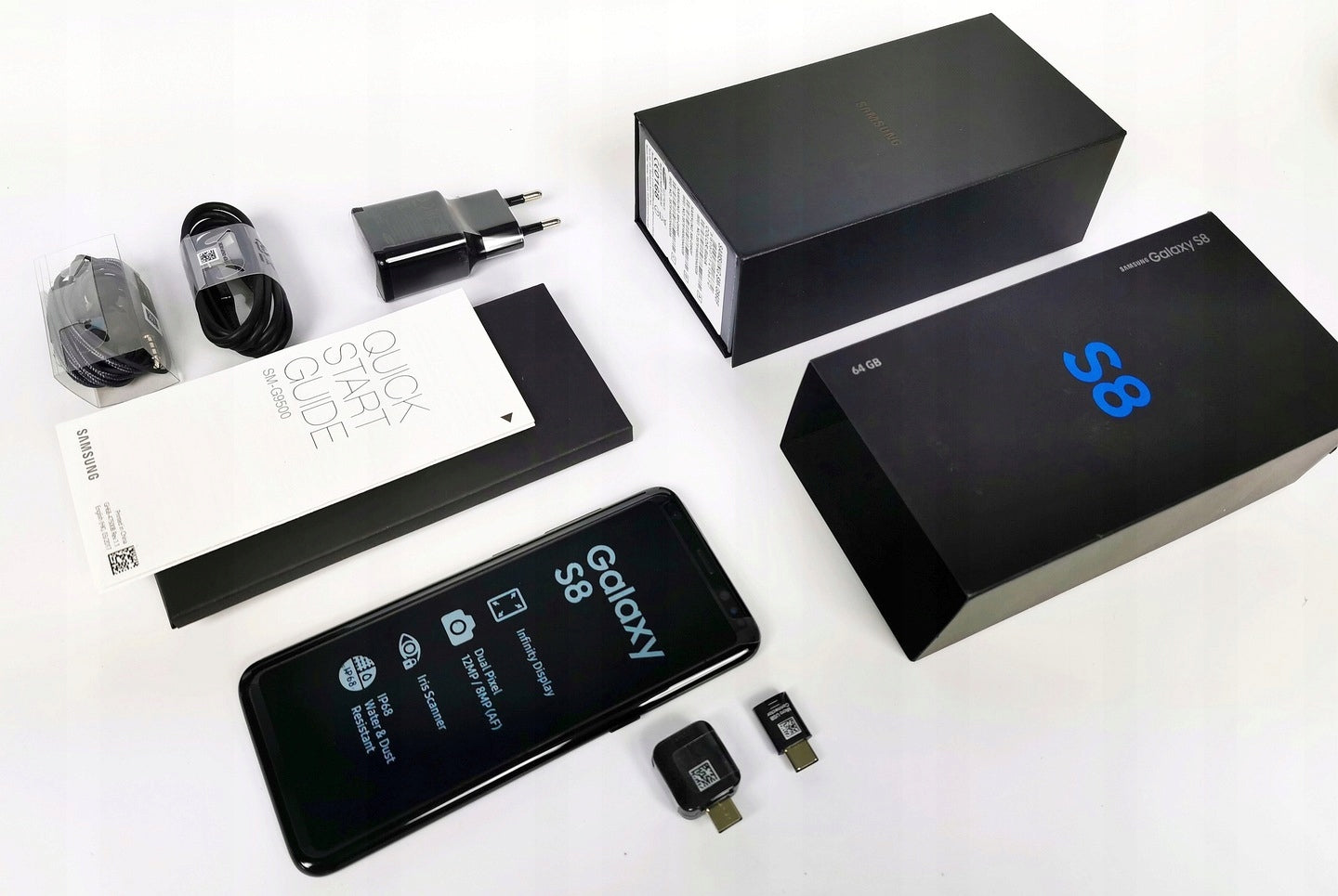 SAMSUNG GALAXY S8 4GB 64GB FULL SET Charger included no