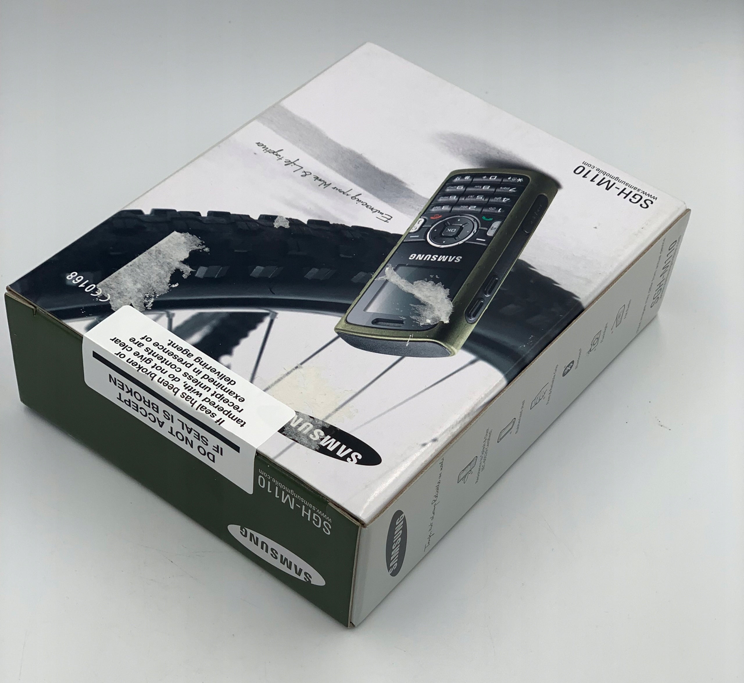 SAMSUNG SGH-M110 MOBILE PHONE NEW UNIQUE EAN (GTIN) 8808987509453