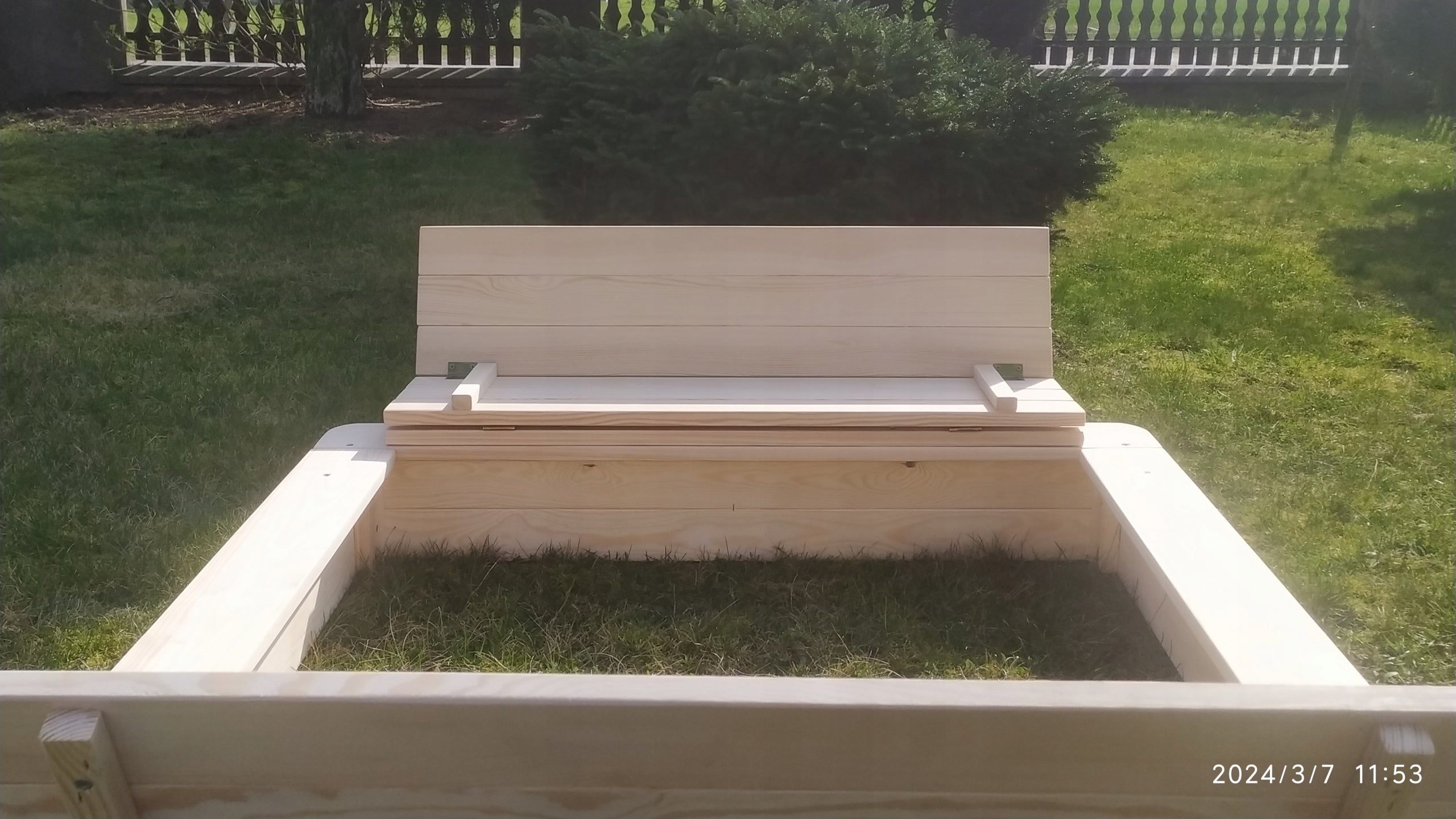 SANDBOX 120*120*23*165-FULL UNPAINTED SPECIES AND SANDBOX Product width 120 cm