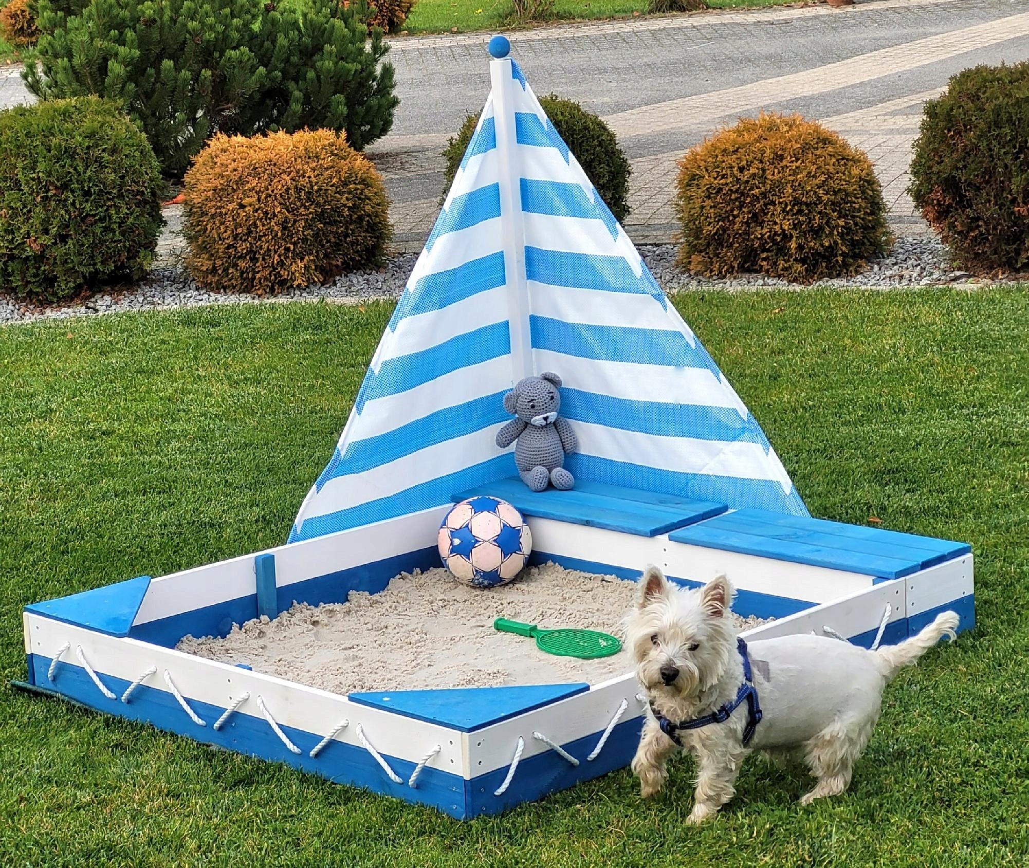 SANDBOX WOODEN LARGE FOR CHILDREN SAILBOAT WITH BENCHES BLUE AND WHITE Manufacturer code 147
