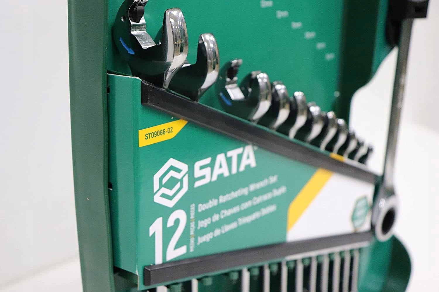 SATA Set of 12 Double Ratchet Wrenches 09066 Key type combination